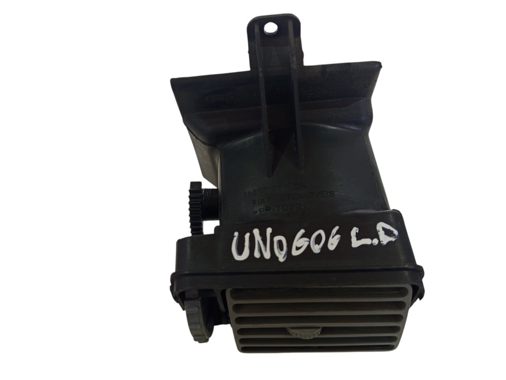 Caixa Difusor Ar Condicionado Fiat Uno 2004 2005 A 2012 4