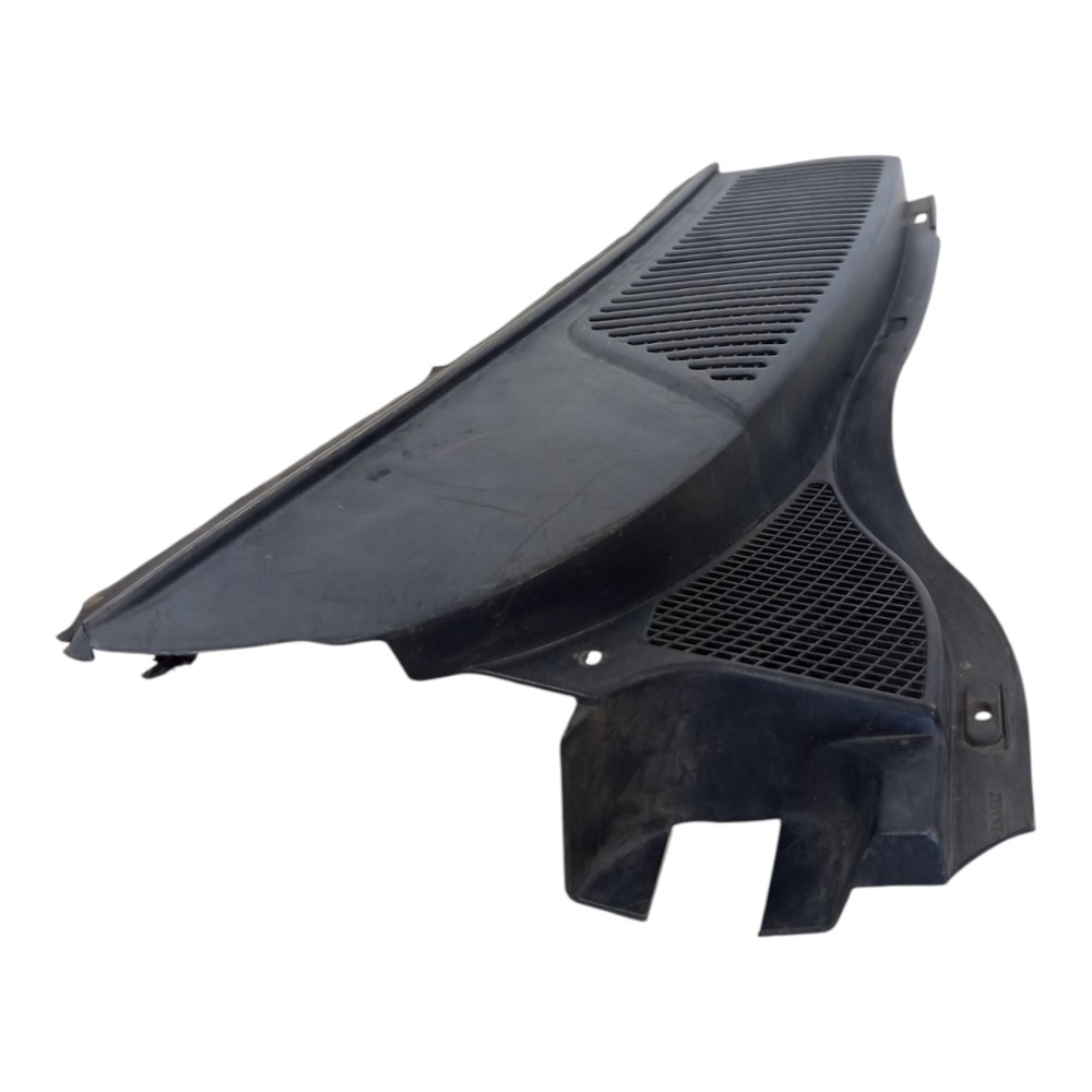 Grade Churrasqueira Direito Renault Scenic 2000 A 2009 Preto 4