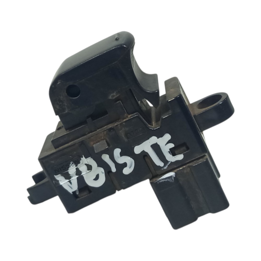 Botão Vidro Elétrico Tras Esquerdo Nissan Sentra 2007 A 2013 4