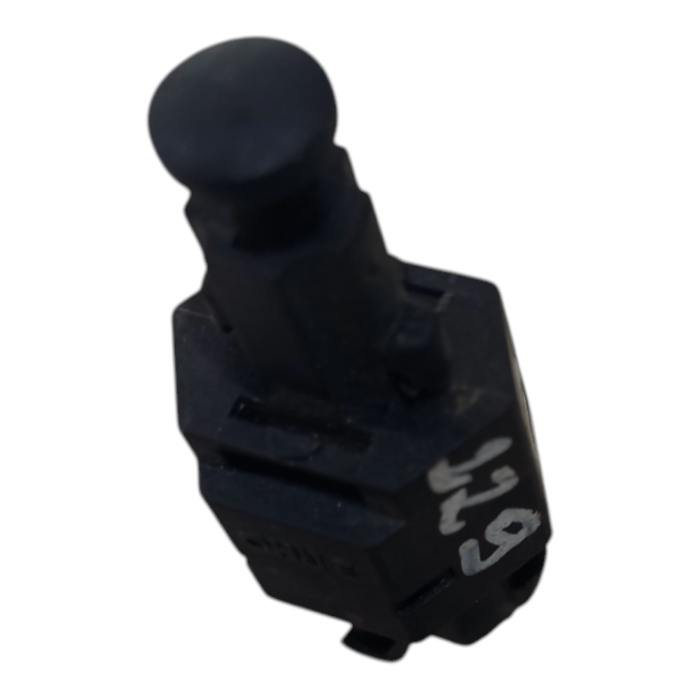 Interruptor Sensor Pedal Freio Gm Astra Gls 2.0 1998 A 2005 5