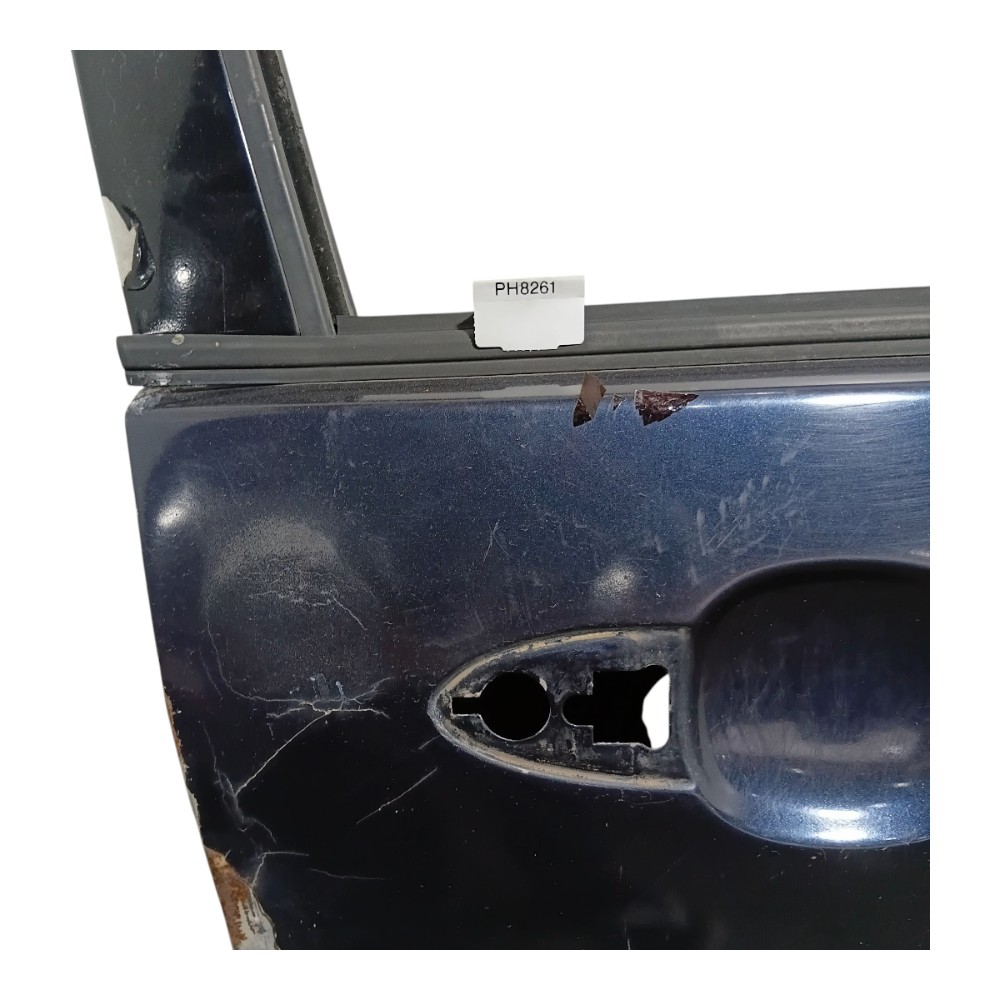 Porta Dianteira Direita Ford Focus Sedan 2001 A 2007 Detalhe Dianteira Direito 8