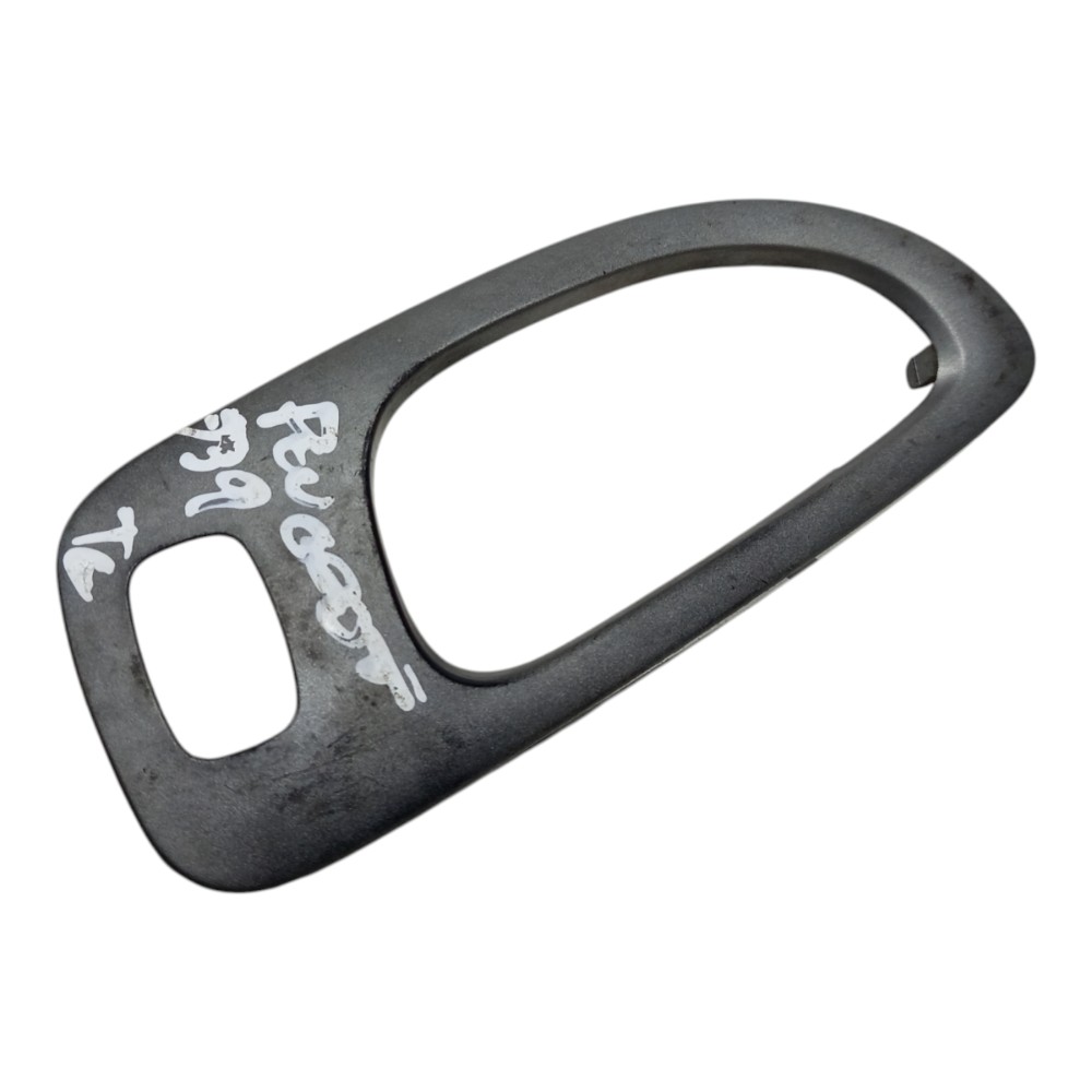 Moldura Maçaneta Interna Traseira Esquerda Peugeot 307 2004 1
