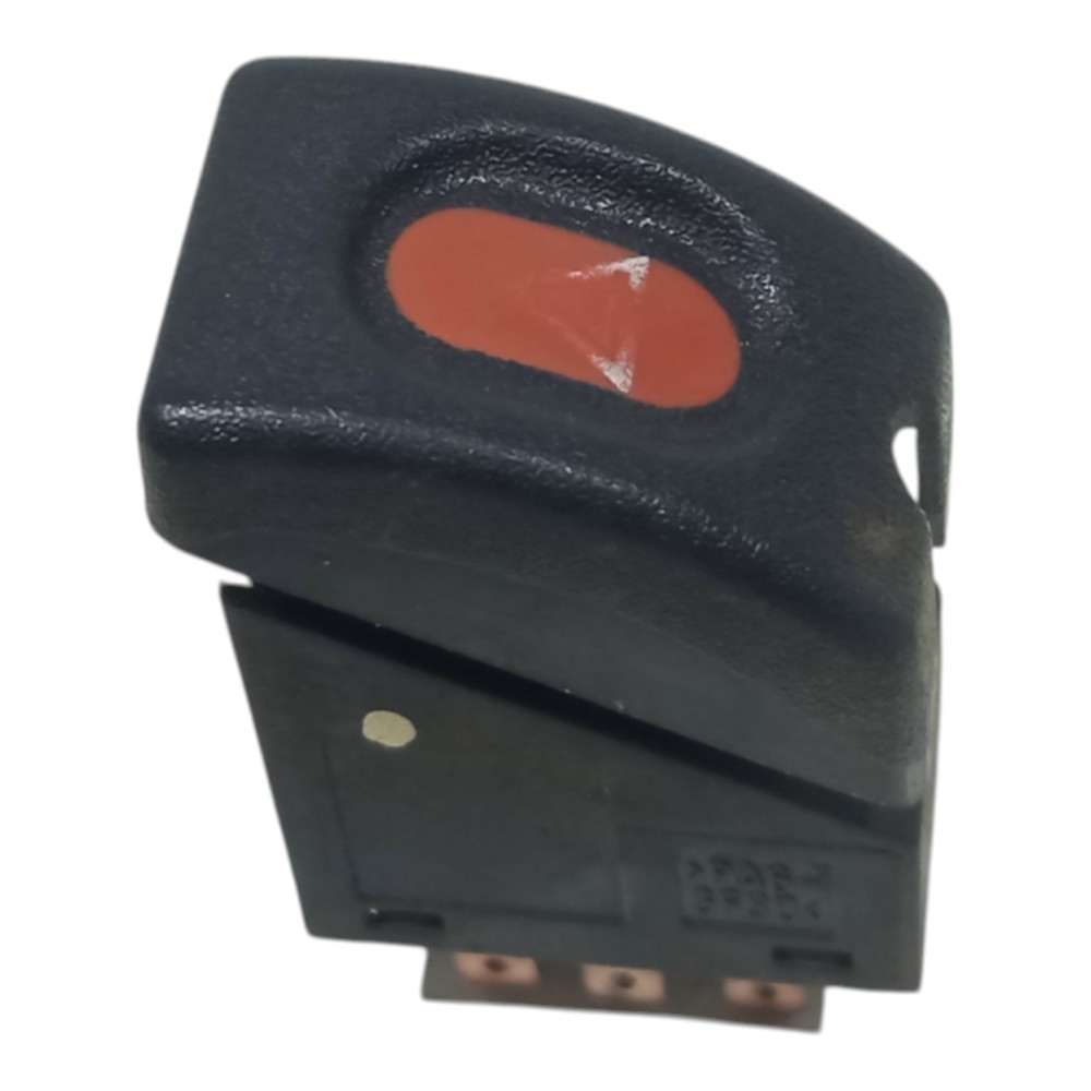 Botão Pisca Alerta Gm Corsa 1993 1994 1995 1996 1997 A 2002 1