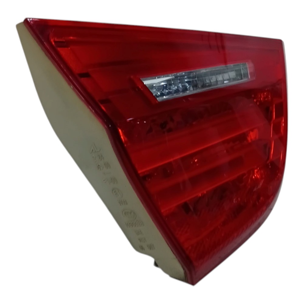 Lanterna Tampa Traseira Esquerda Bmw 325i 2.5 2009 2010 Esquerdo/motorista 4