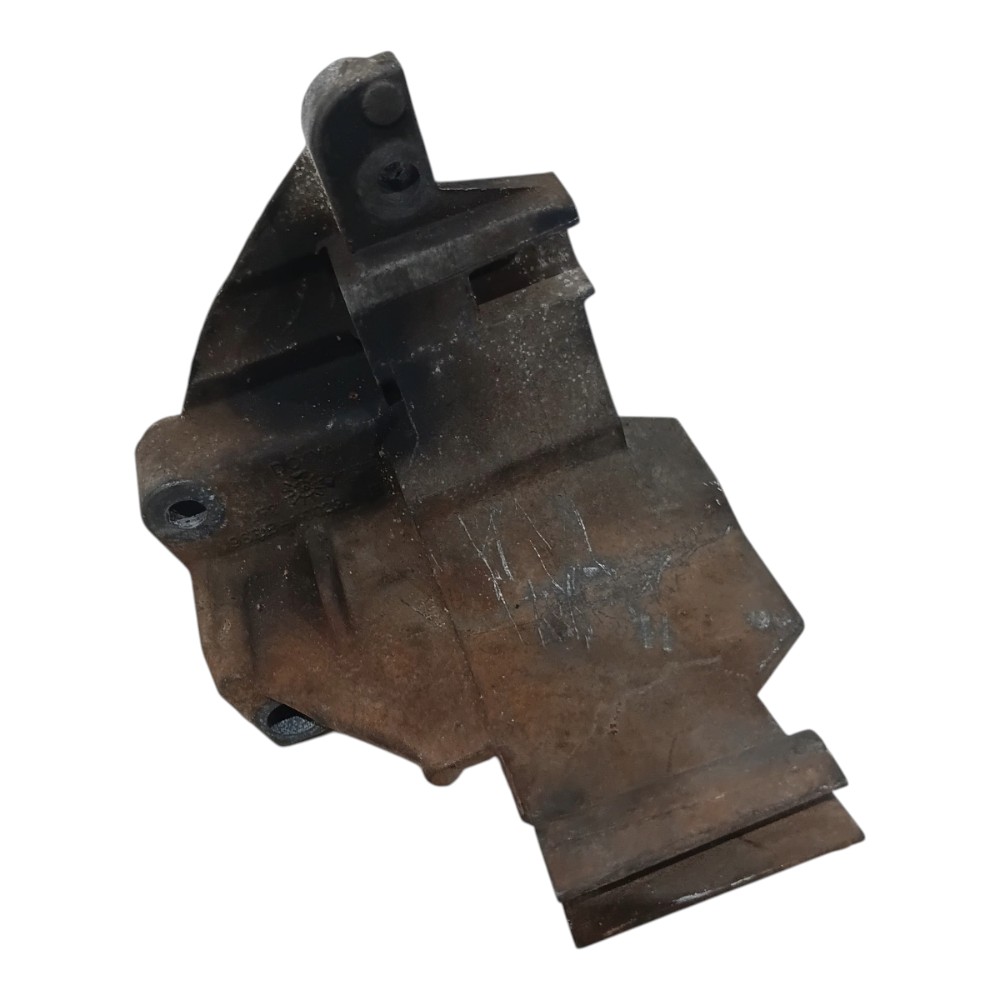 Suporte Bomba Direção Ford Focus 1.8 2.0 16v 2001 A 2008 4