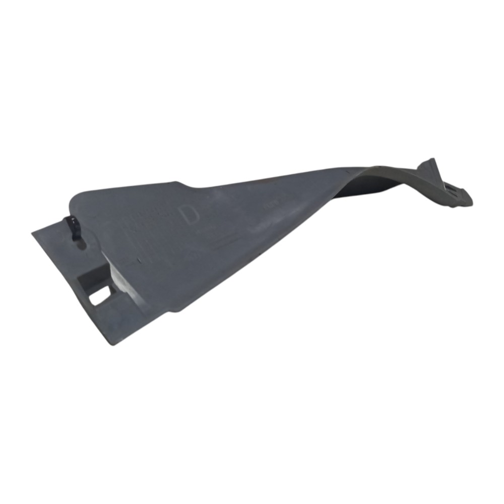 Moldura Soleira Direita Porta Malas Renault Clio 2004 A 2010 4