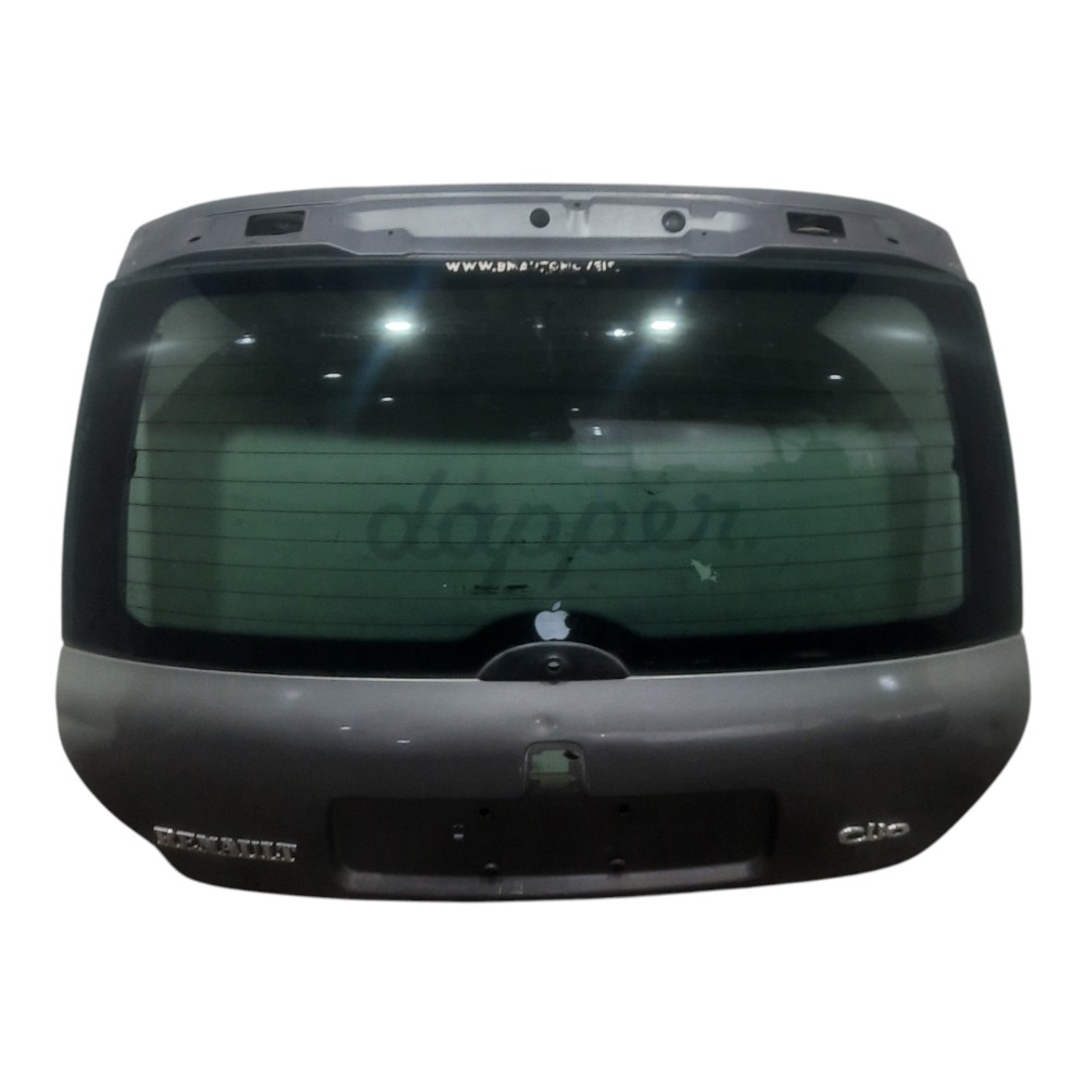 Tampa Traseira Mala Renault Clio Hatch 1999 A 2006 Detalhes 1