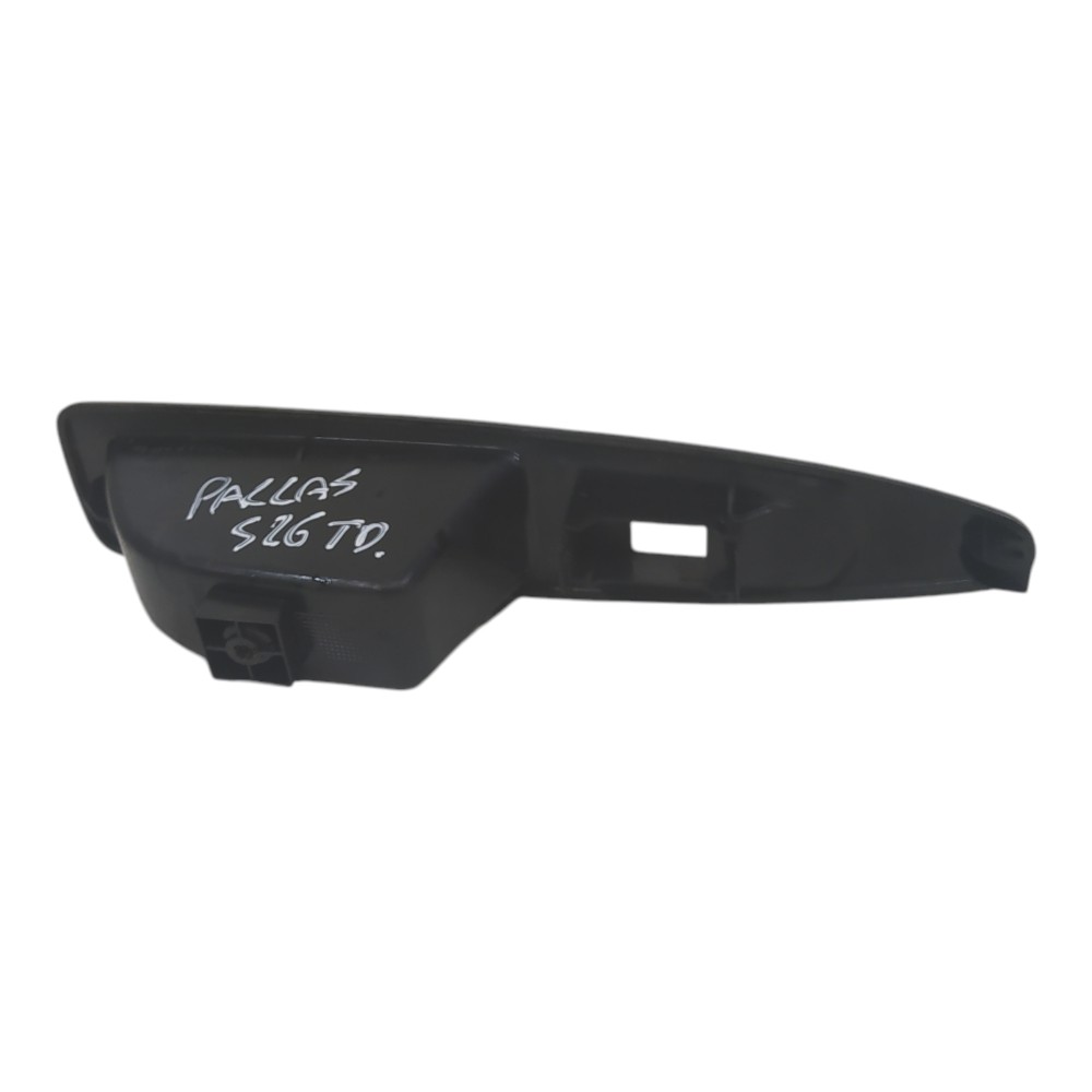 Moldura Botão Vidro Traseiro Direito Citroen C4 2007 A 2013 4