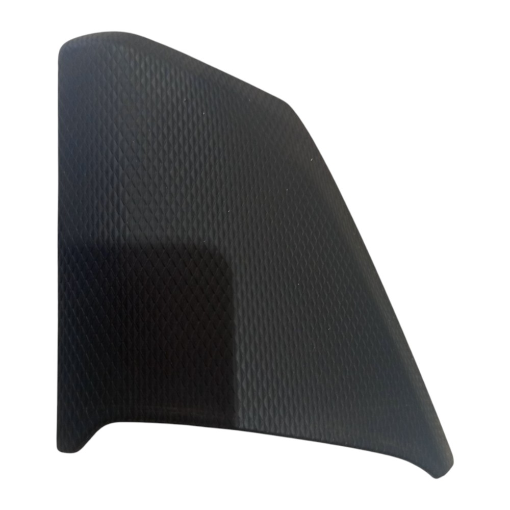 Moldura Painel Chevrolet Tracker 2020 a 2024 6