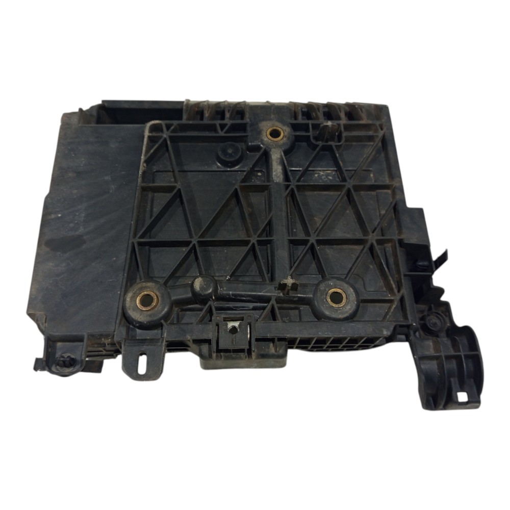 Caixa Suporte Bateria 1.6 Renault Megane 2007 2008 09 A 2012 8