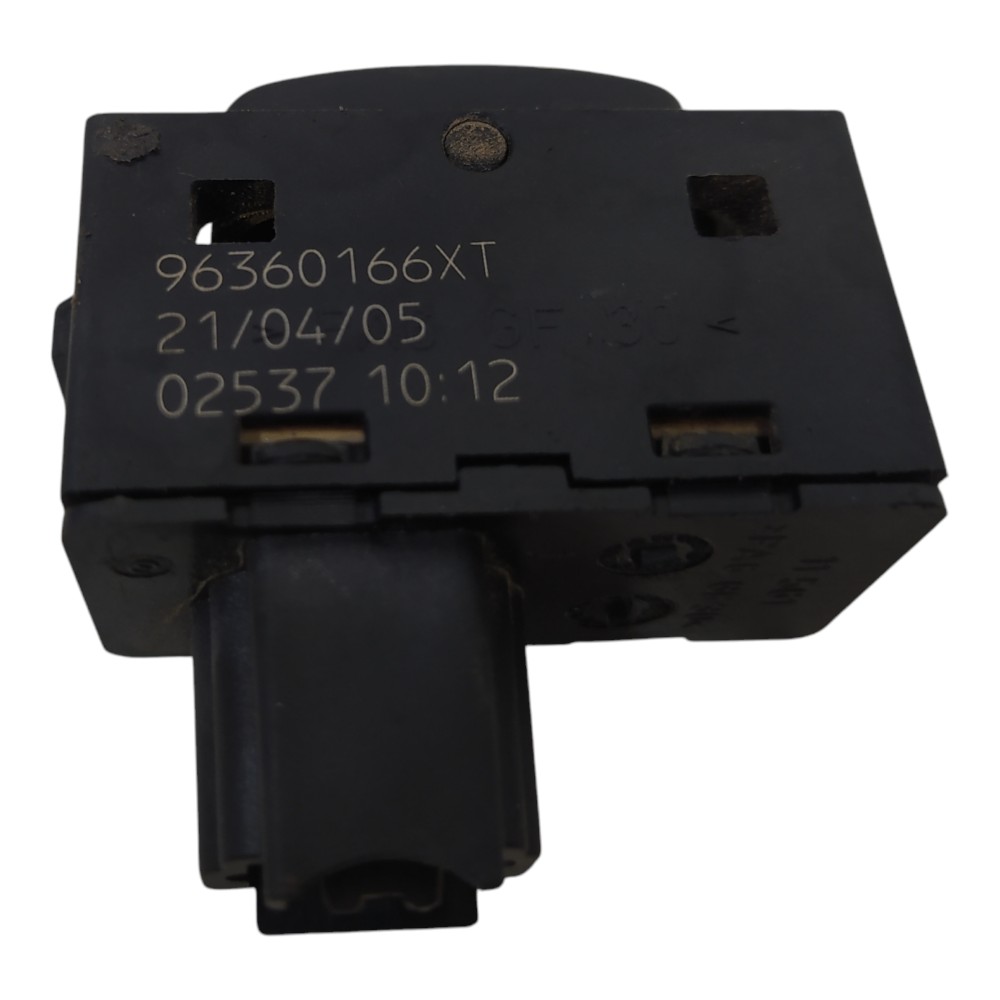 Interruptor Vidro Traseiro Esquerdo Peugeot 307 2006 A 2012 8
