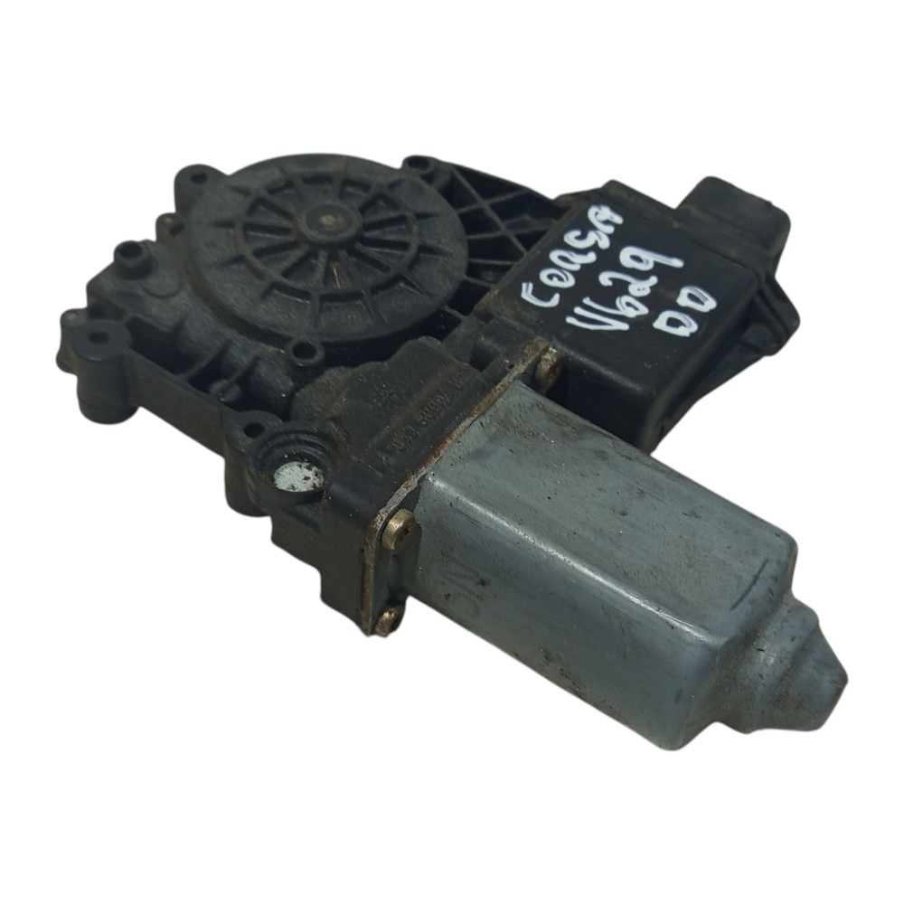 Motor Máquina Vidro Dianteiro Direito Gm Corsa 1995 A 2002 4