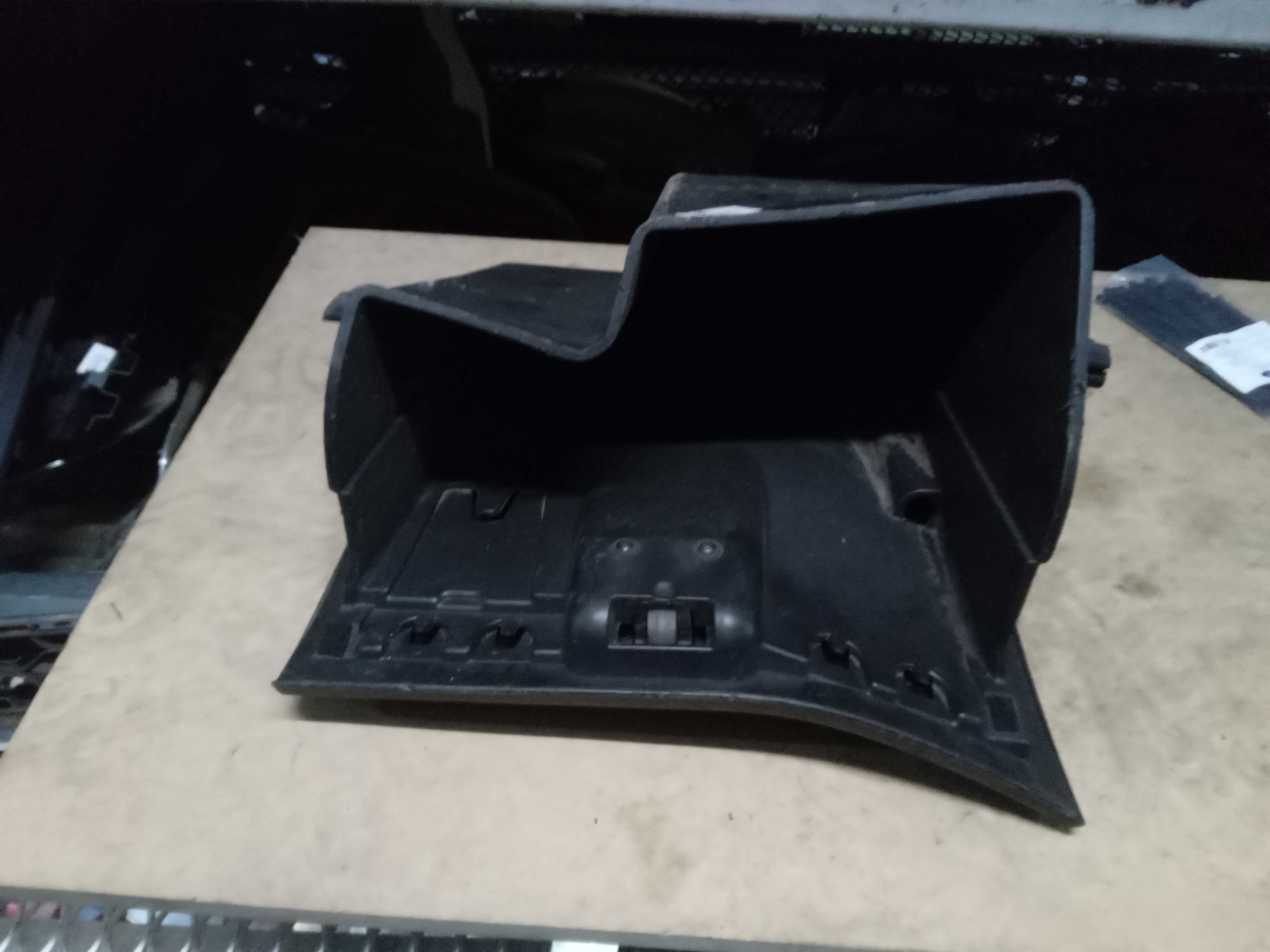 PORTA LUVAS FORD NEW FIESTA 2014 2