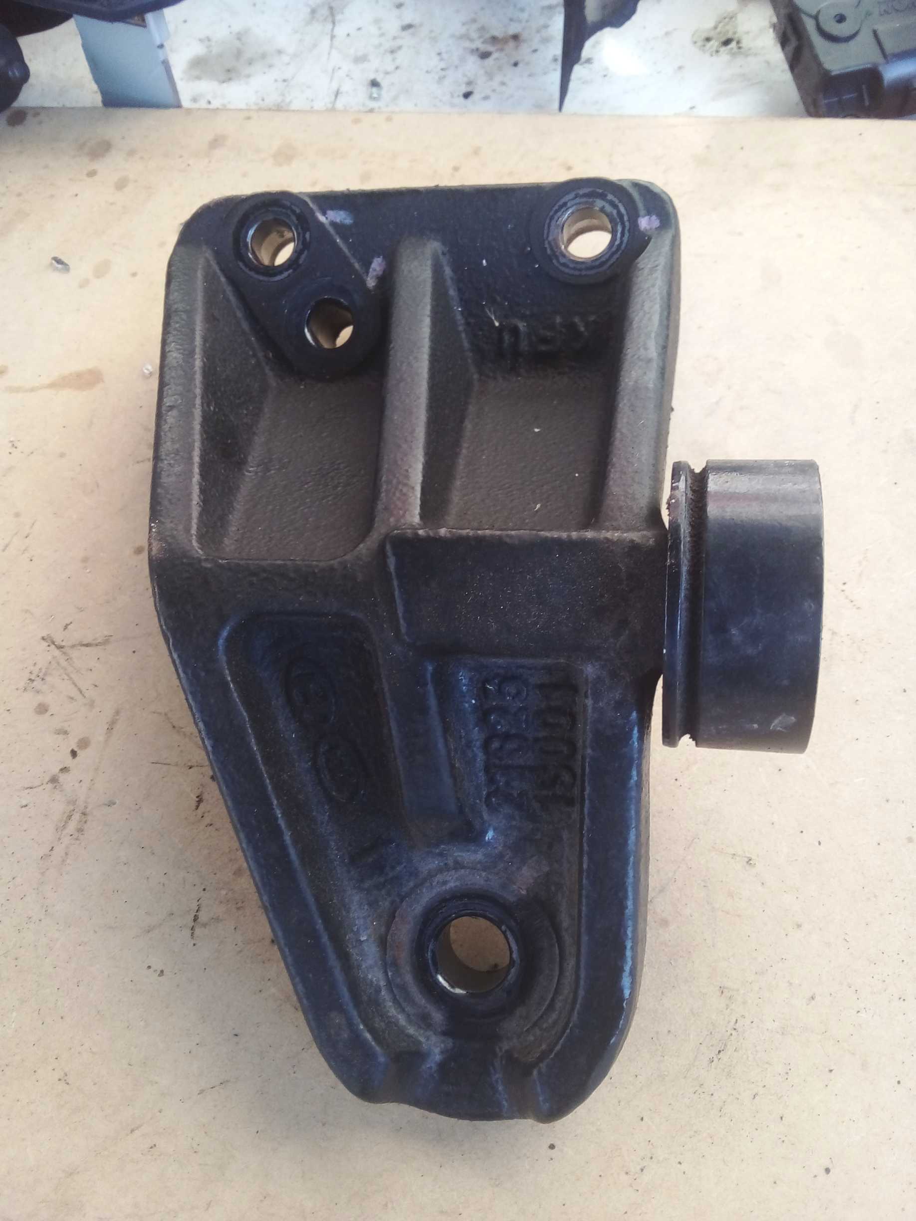 SUPORTE MOTOR DIREITO HB20 2015 3 CILINDROS 2