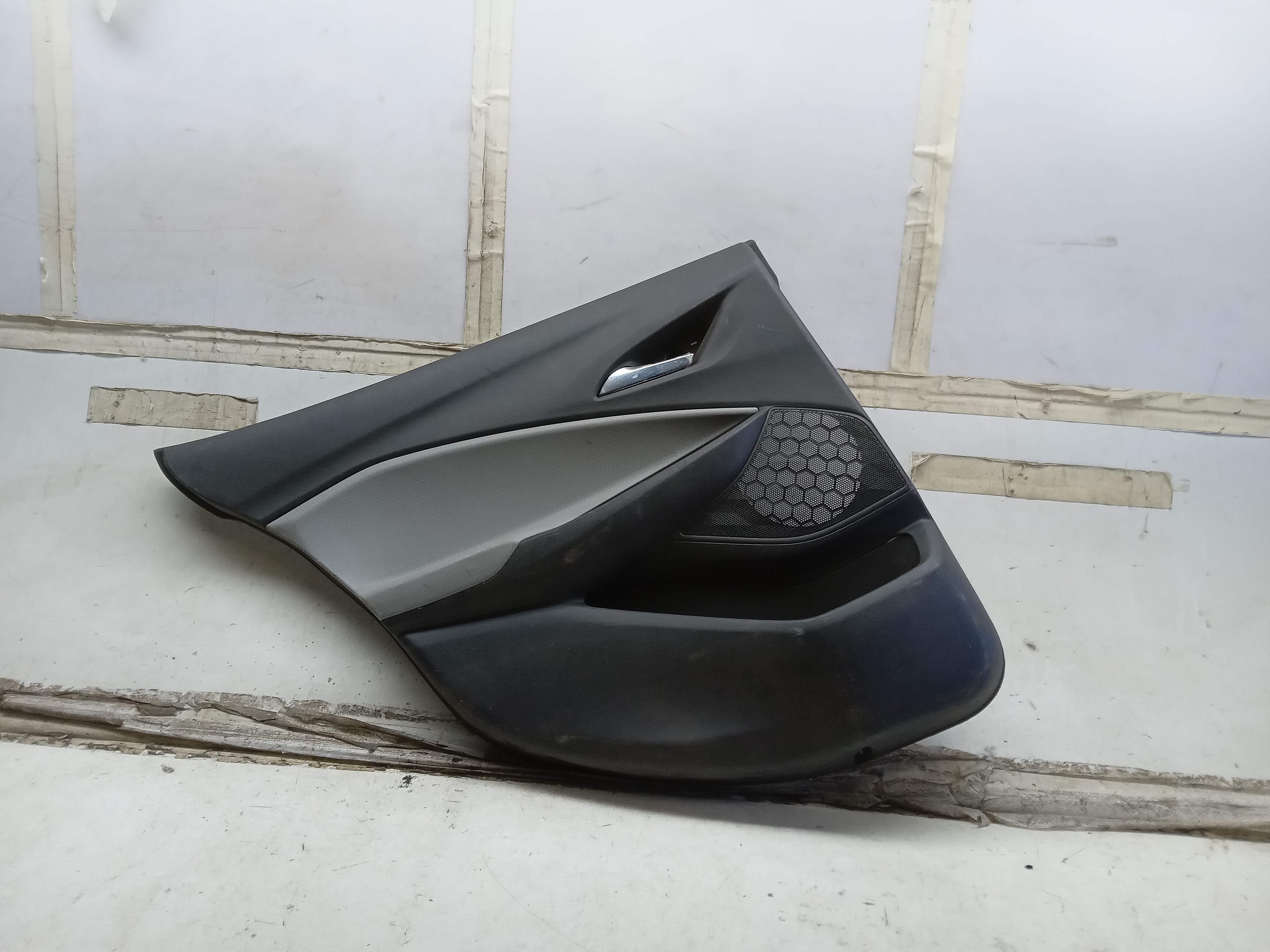 FORRO PORTA TRASEIRO LE GM ONIX 2019 1
