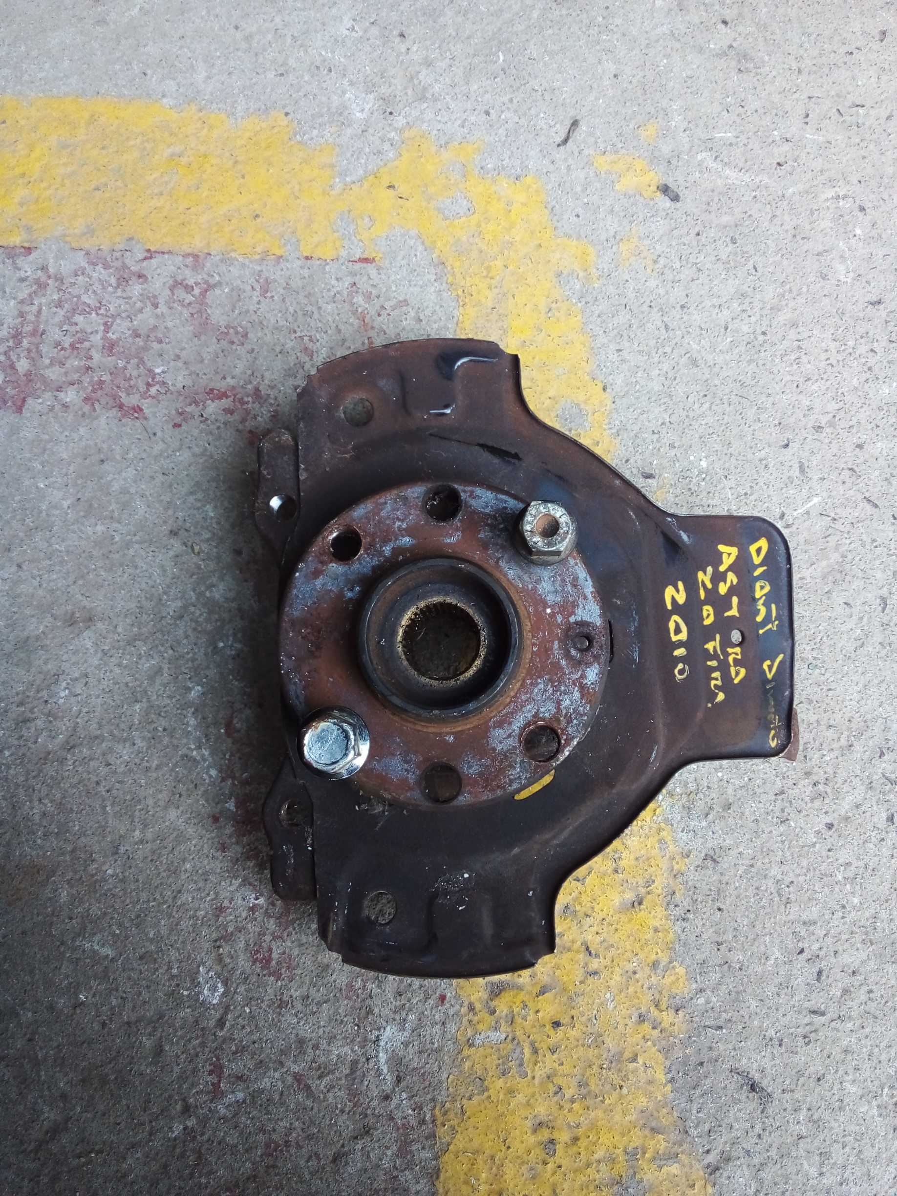 CUBO MONTANTE DIANTEIRO ESQUERDO ASTRA / ZAFIRA 2010 2
