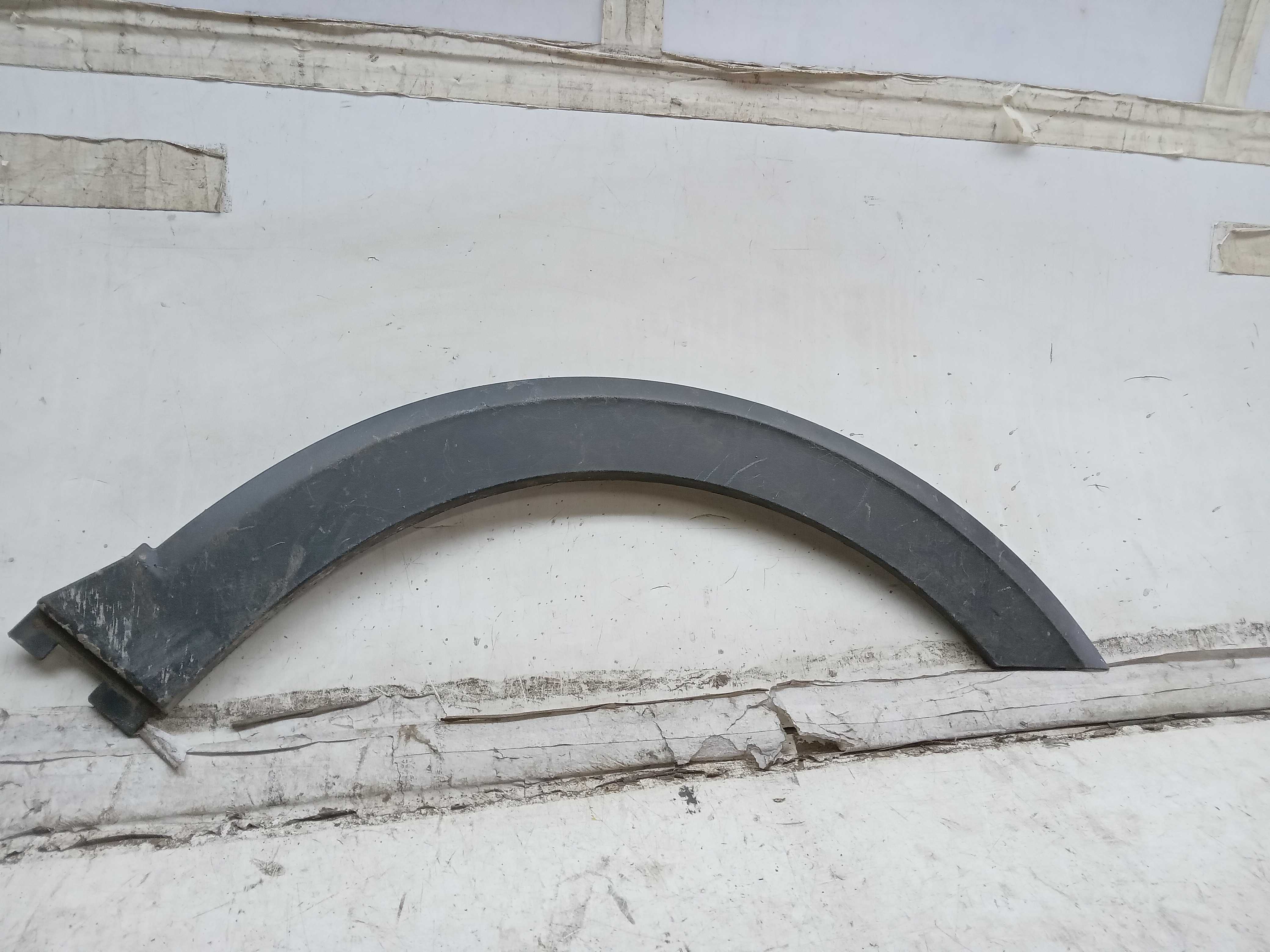MOLDURA ALARGADOR PARALAMA DIANTEIRO LD VW NIVUS 2022 1
