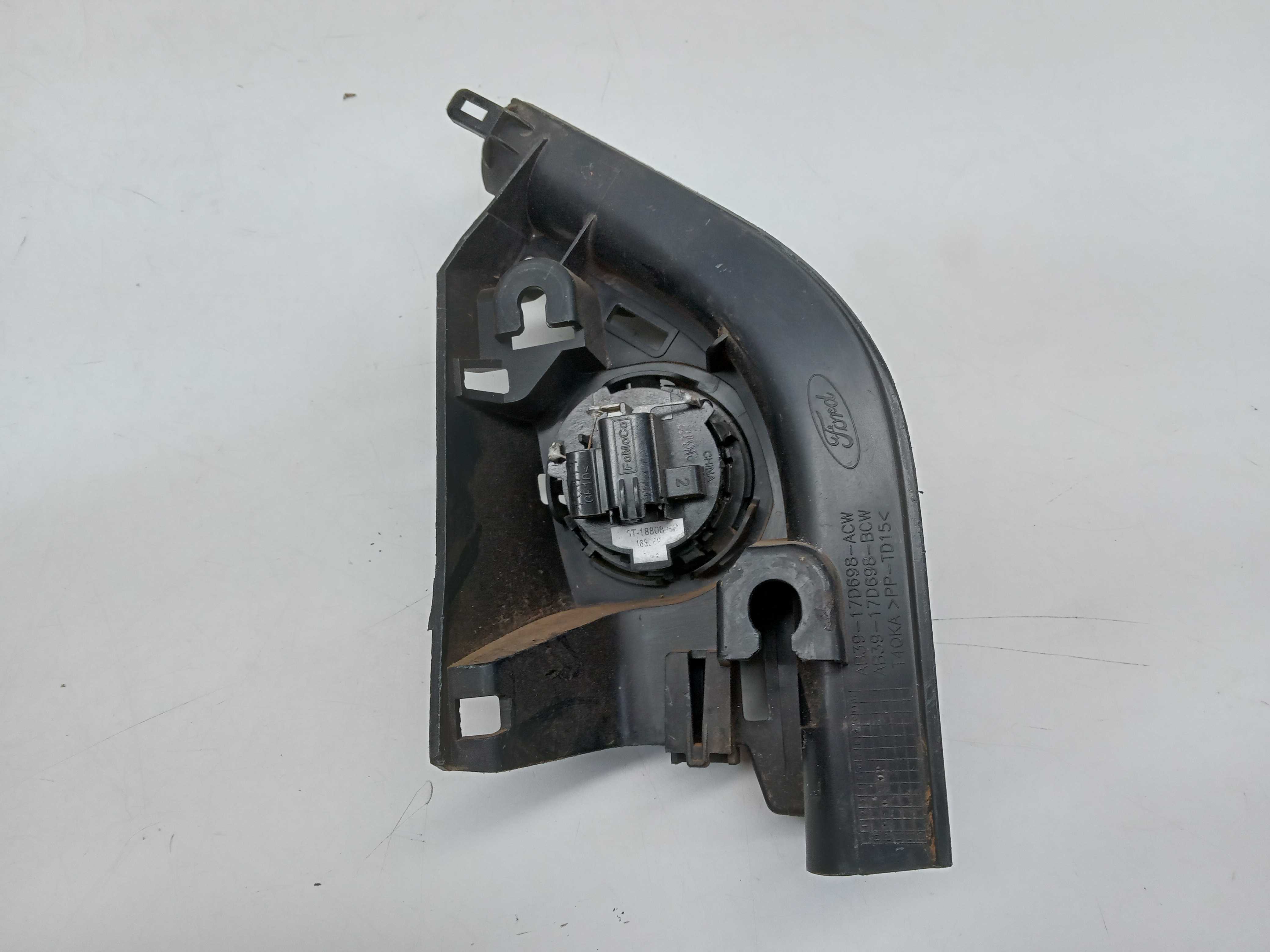 ACABAMENTO INTERNO RETROVISOR DIANT LE FORD RANGER 2013