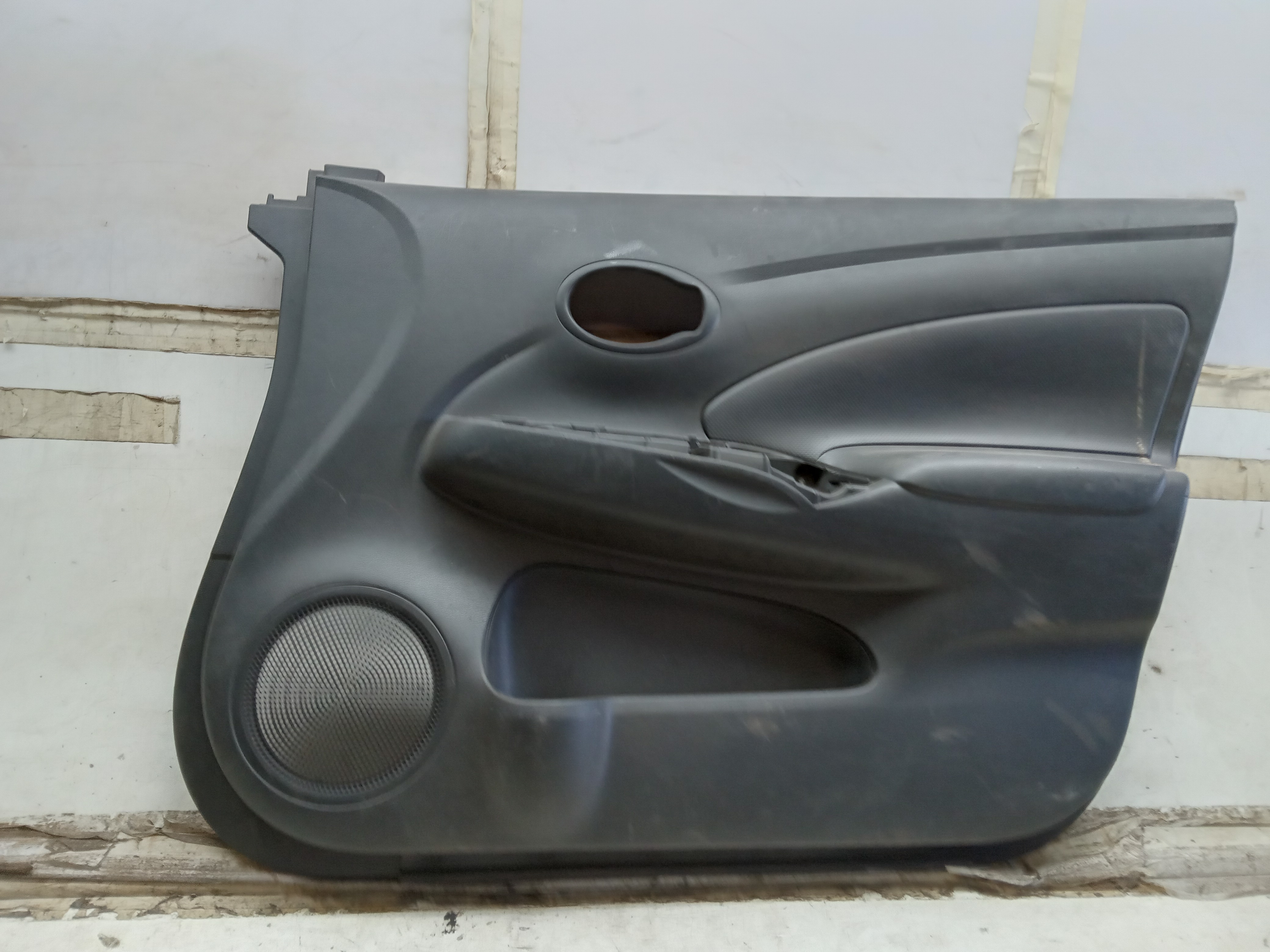 FORRO PORTA DIANTEIRO LD NISSAN VERSA 2019 1
