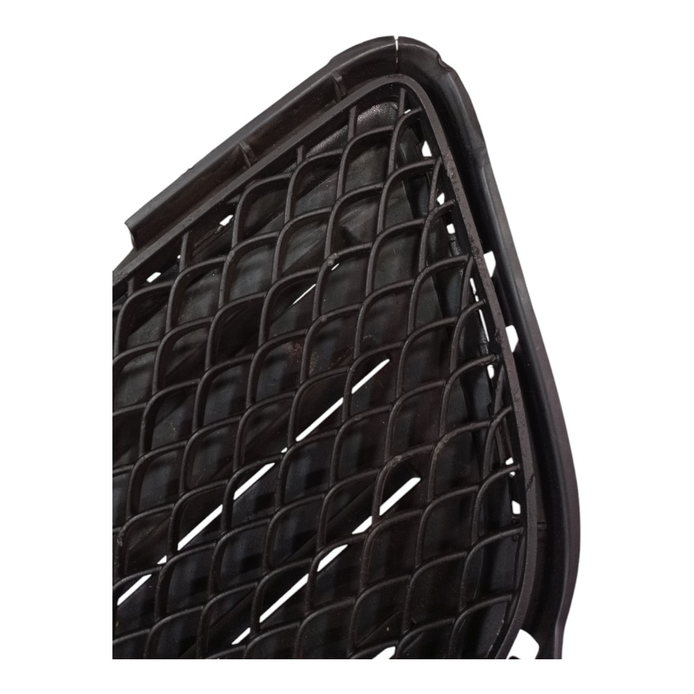 Grade Moldura Milha Direita Mercedes C250 C300 Clase C 15 18 Preto Direito 5