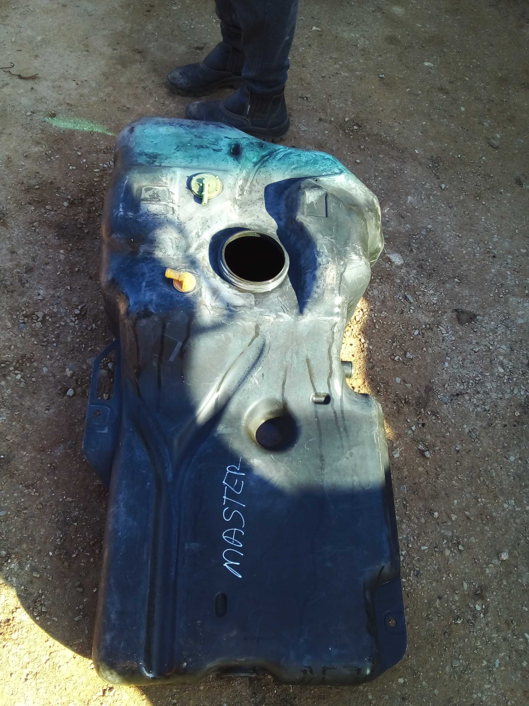 Tanque de combustível Renault Master