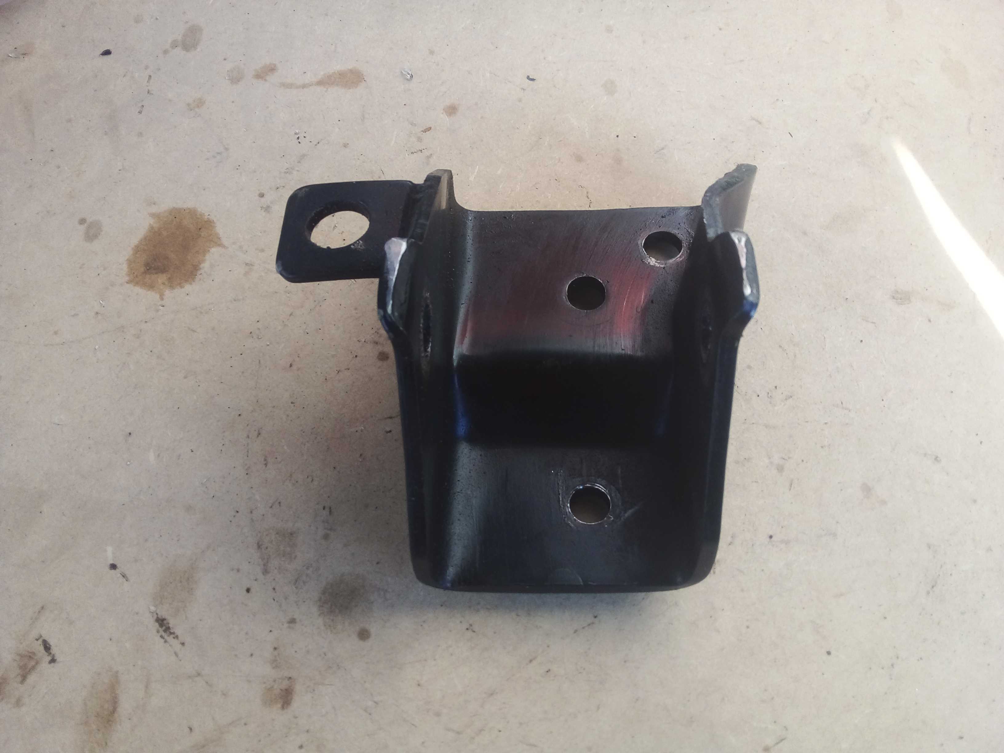 SUPORTE INFERIOR CAIXA CAMBIO HB20 2015 3 CILINDROS 2