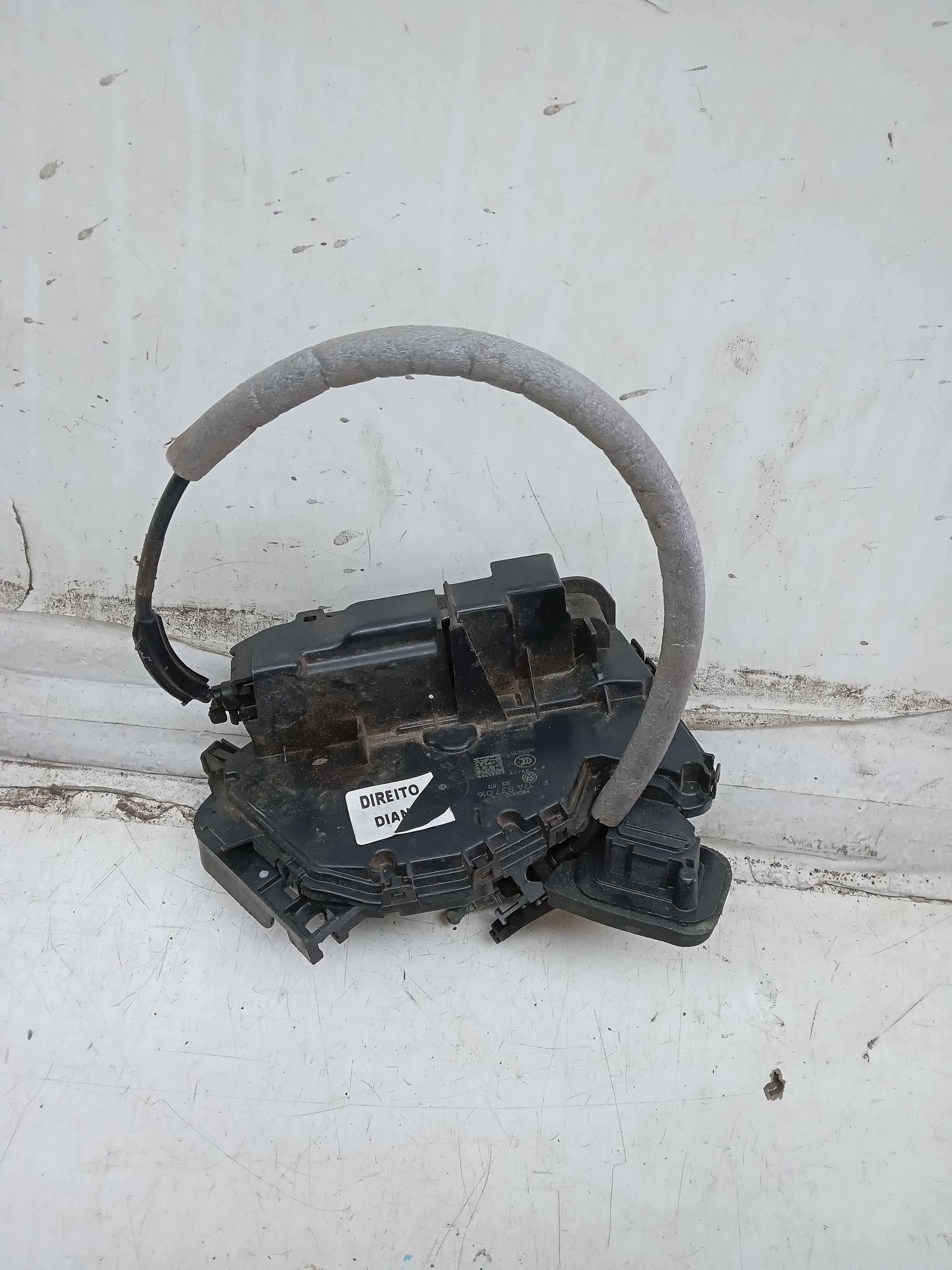 FECHADURA PORTA DIANTEIRA LD VW POLO NIVUS 2