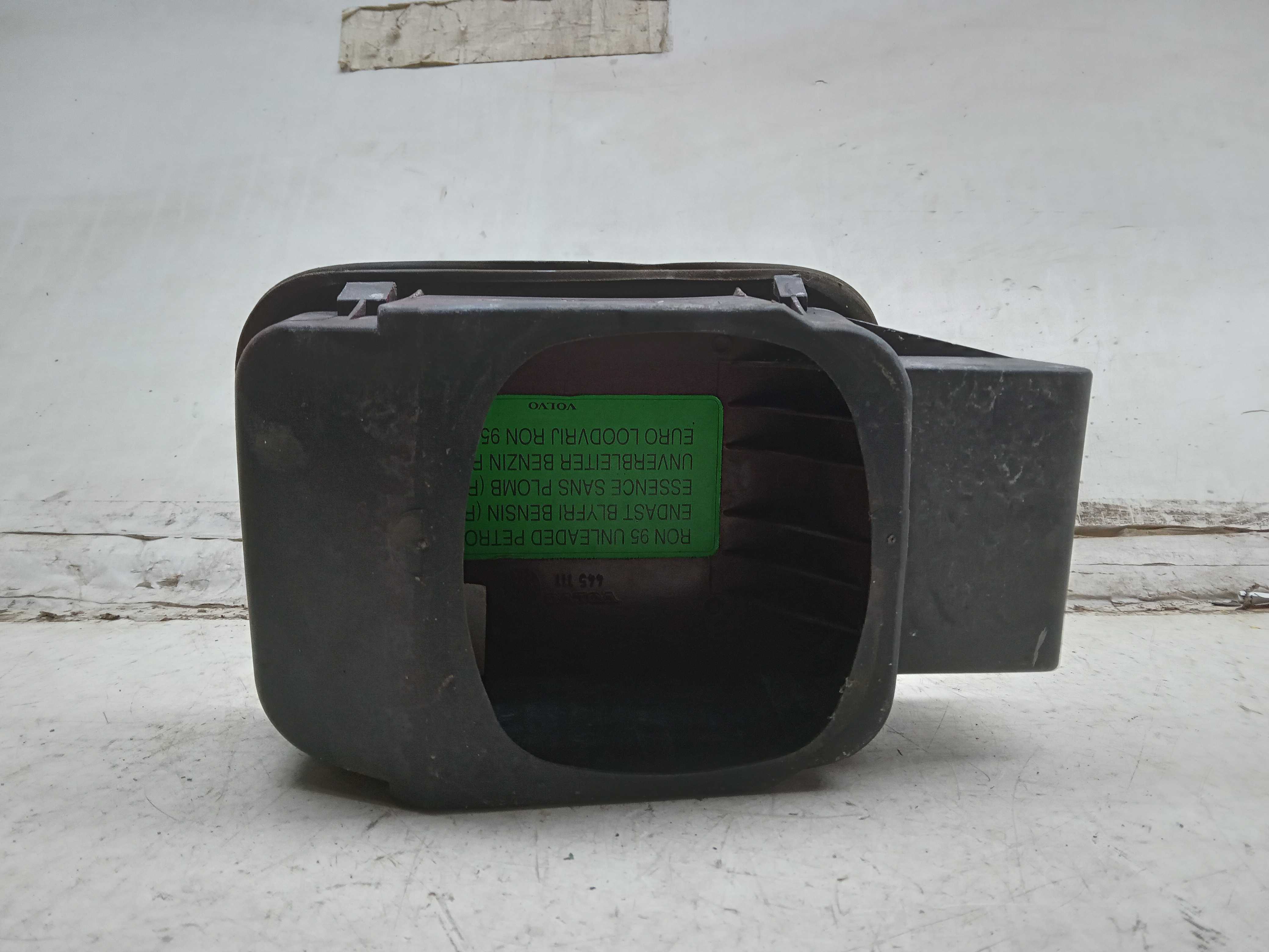 PORTINHOLA TANQUE COMBUSTÍVEL VOLVO 460 1995 2