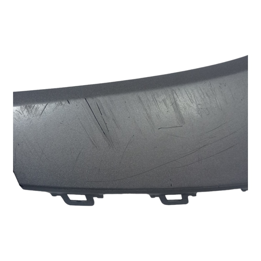 Acabamento Moldura Parachoque Diant Direito Audi A3 22 23 2
