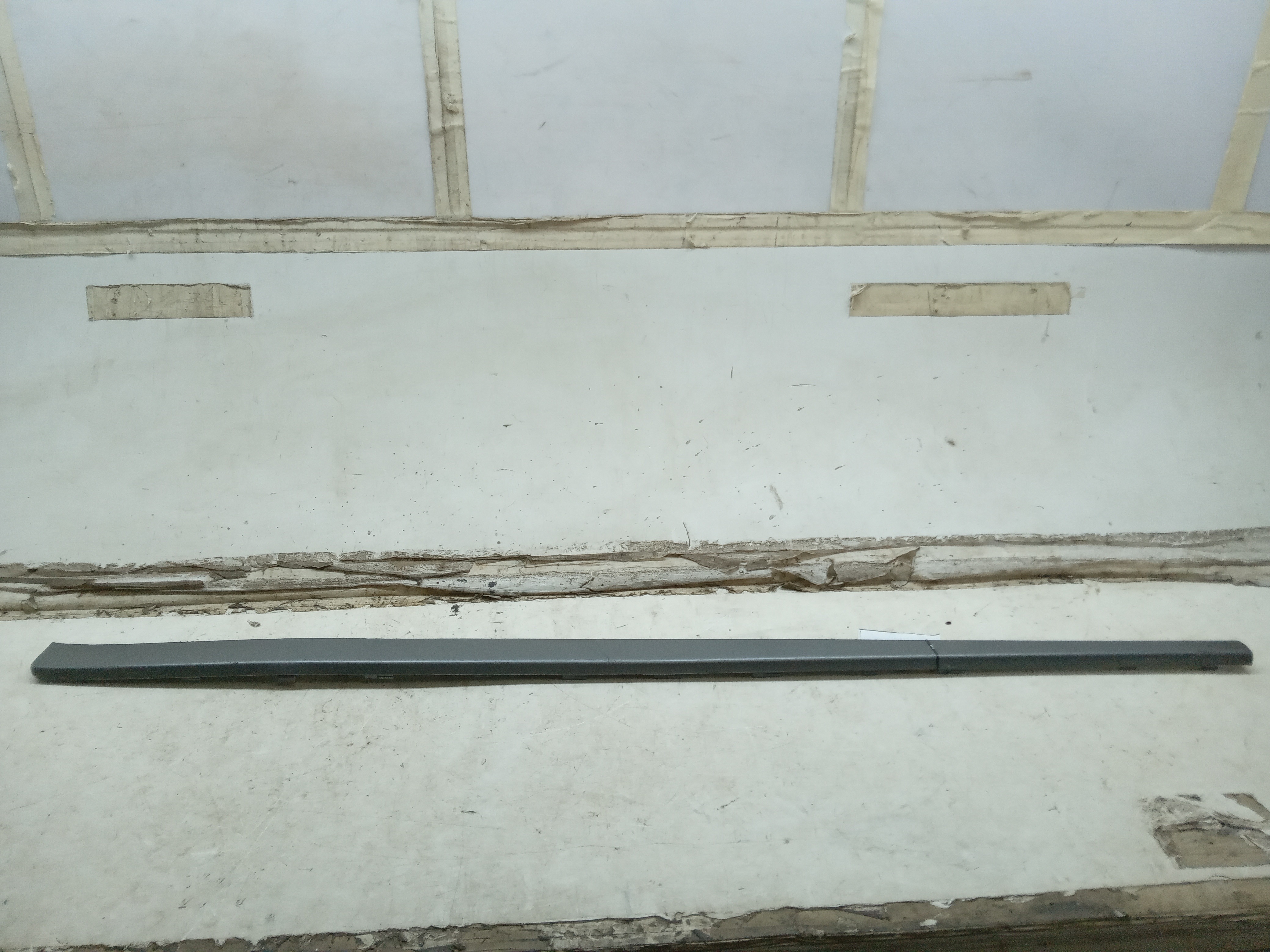 ACABAMENTO FRISO SPOILER LATERAL LD RENAULT DUSTER 2014