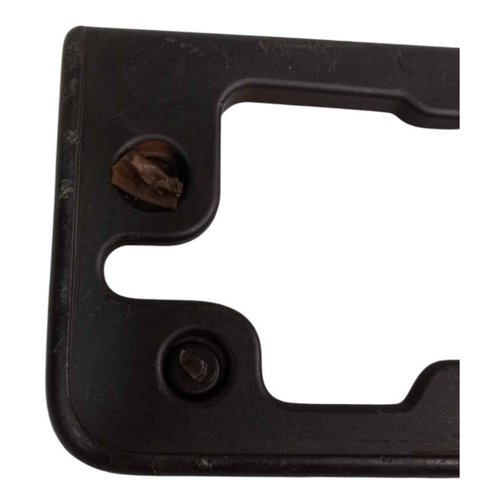 Moldura Suporte Placa Dianteira Volkswagen Jetta 2019 2