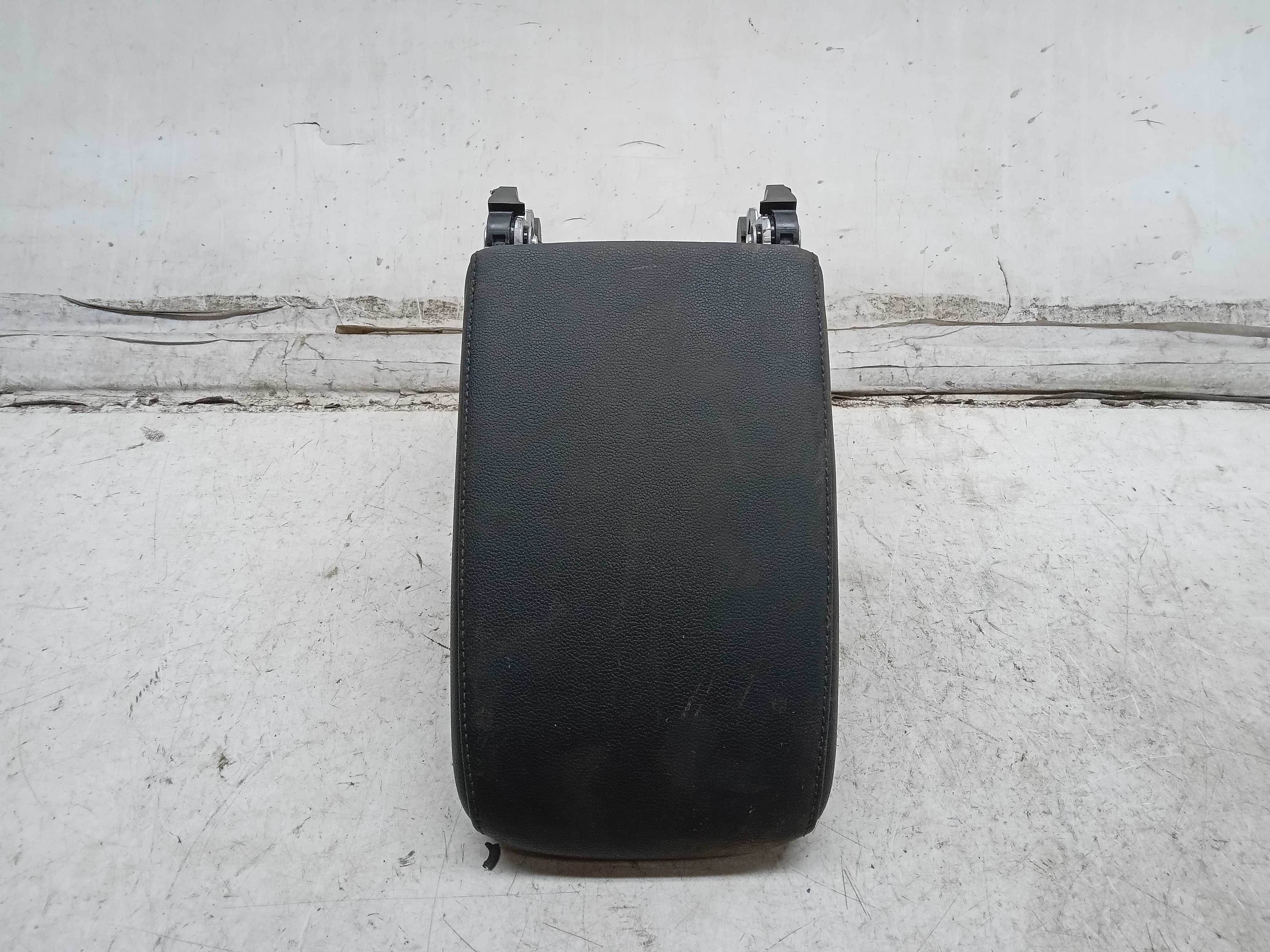 APOIO BRAÇO CONSOLE CENTRAL VW TAOS 2020 2