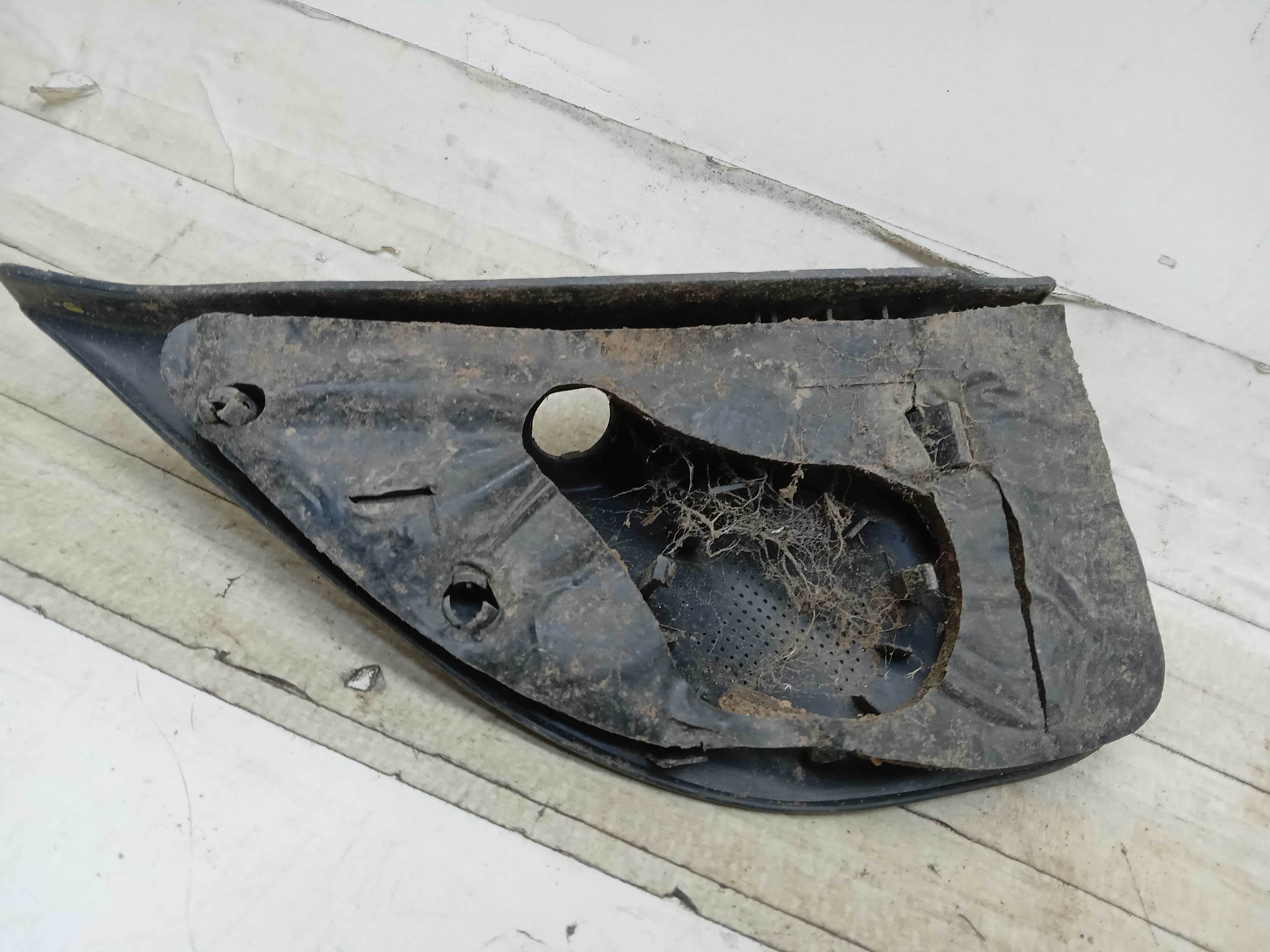 Acabamento moldura Interna Retrovisor le fiat palio siena 09 1