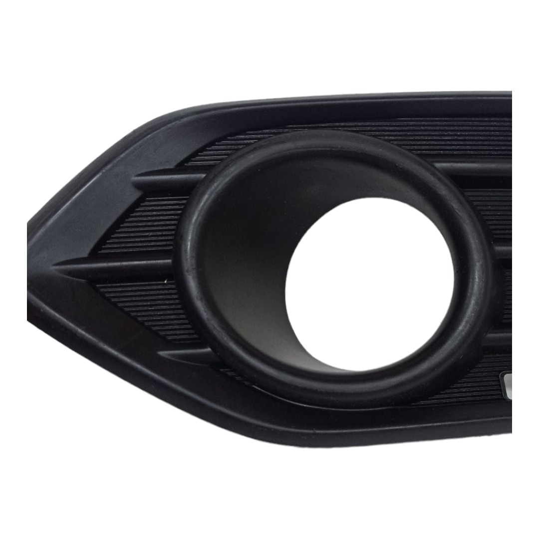 Grade Moldura Farol Milha Direito Honda Hrv 2019 A 2021 3