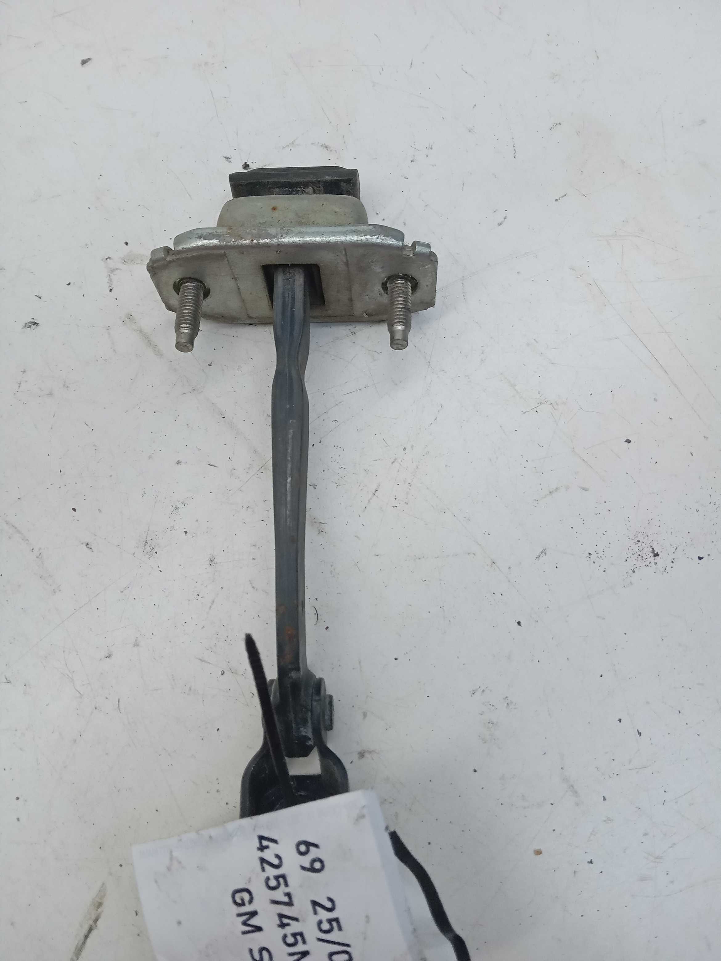 LIMITADOR PORTA TRASEIRA LD GM S10 2013