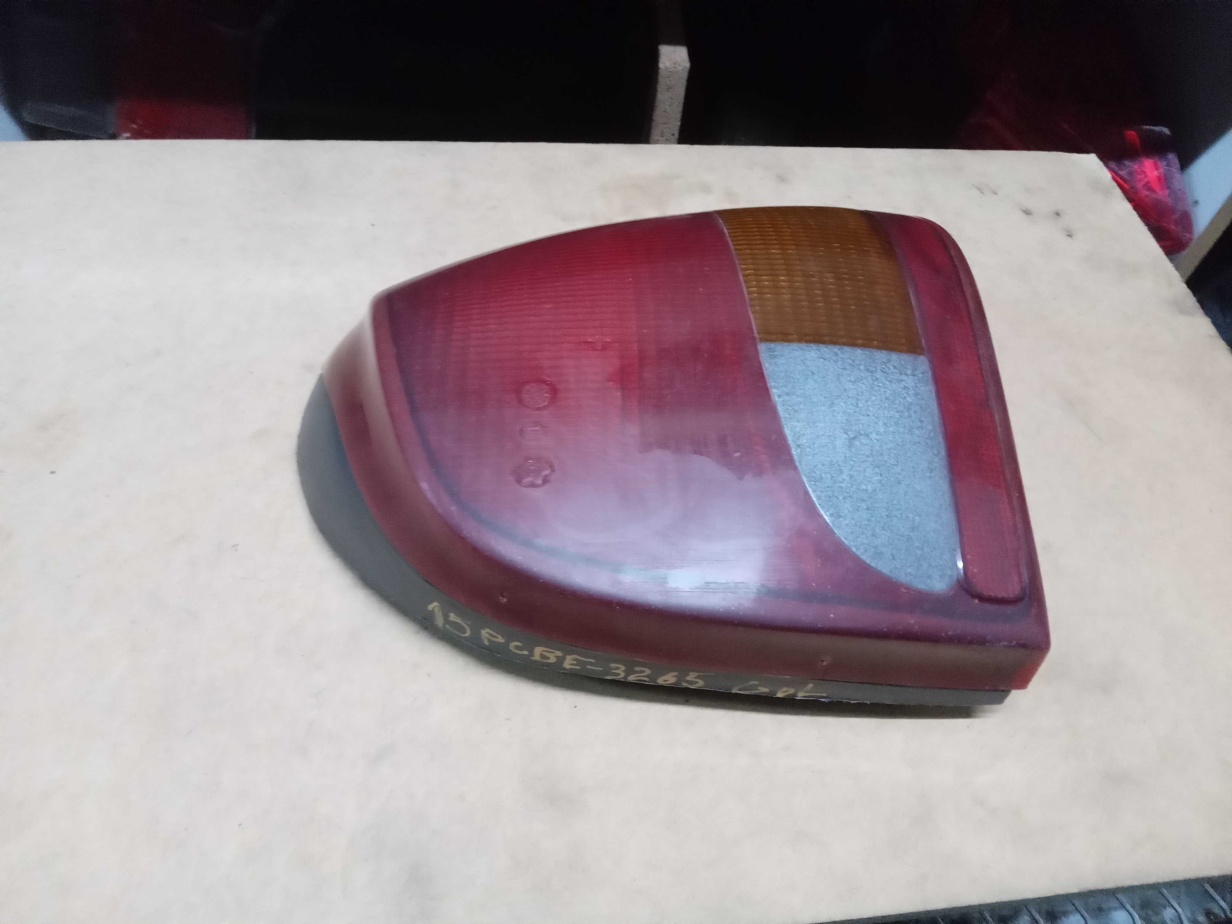 LANTERNA TRASEIRA ESQUERDA VW GOL 3