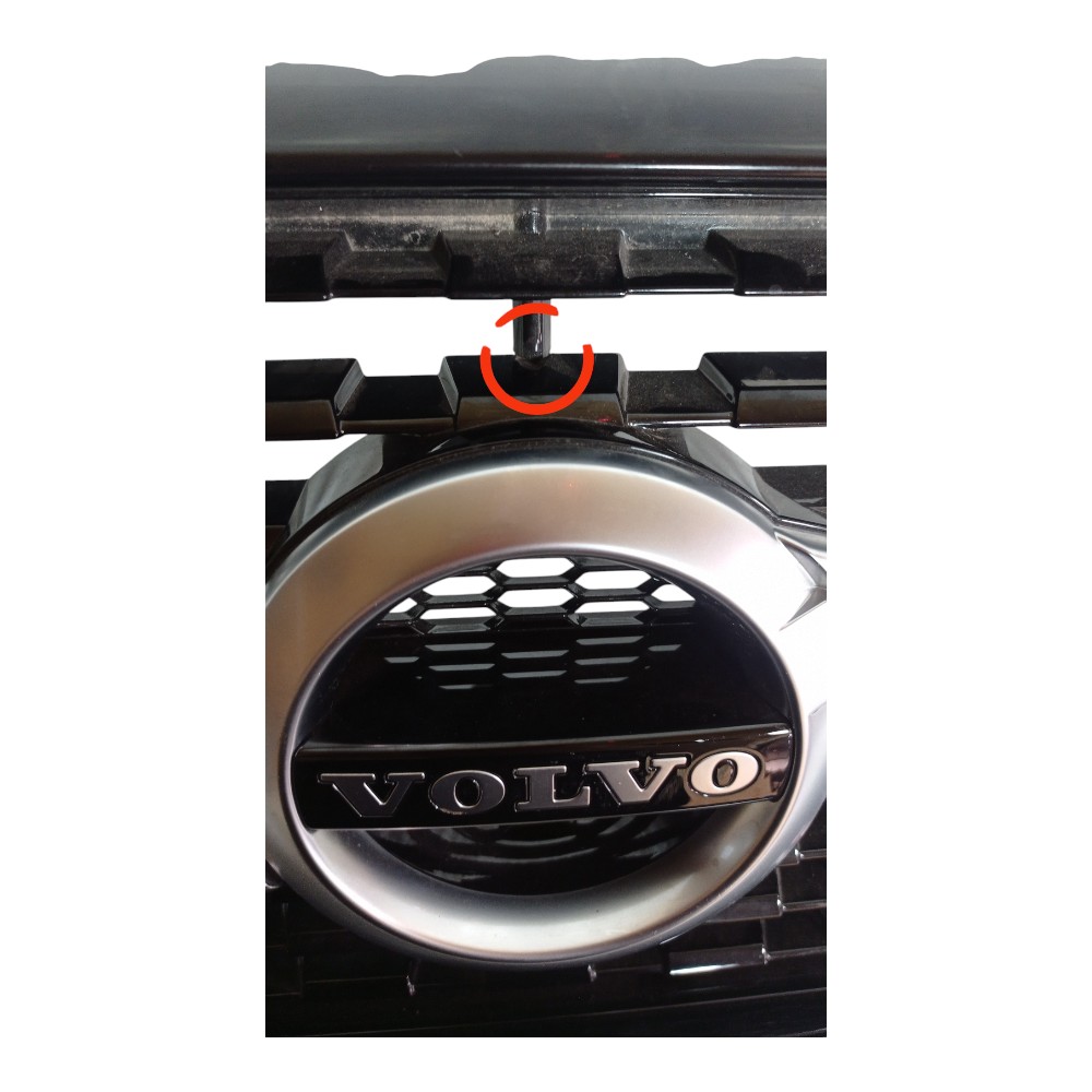 Grade Dianteira Volvo Xc60 R Design 2019 A 2022 Com Avaria  Preto Xxxx 8