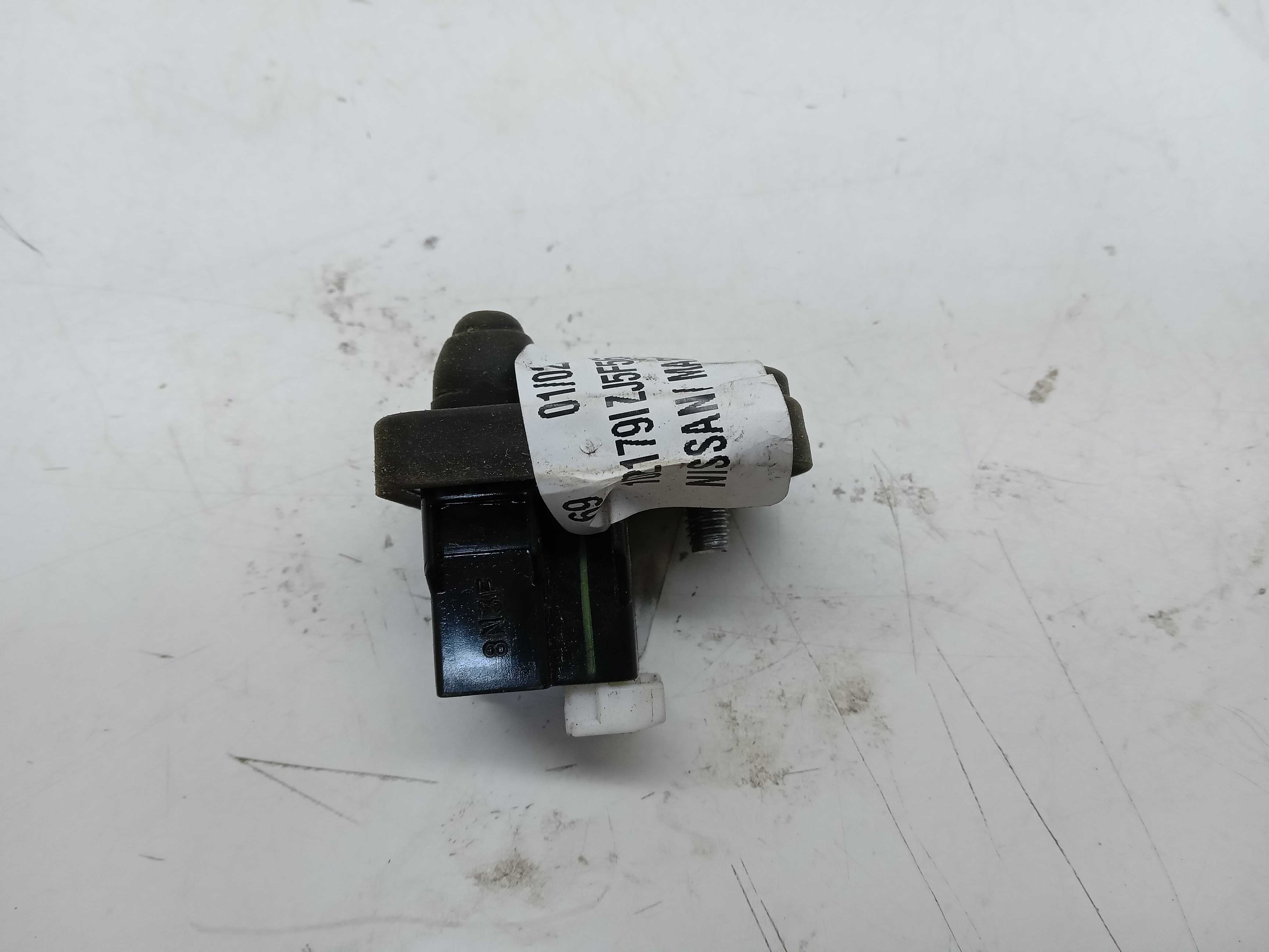 INTERRUPTOR PORTA NISSAN MARCH 2019 2