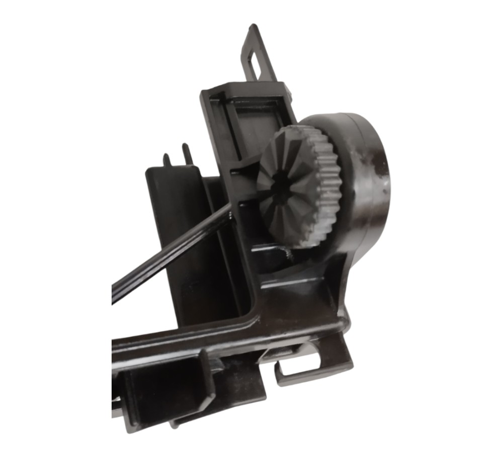 Moldura Suporte Inferior Caixa Radiador Volvo Xc90 2015 4