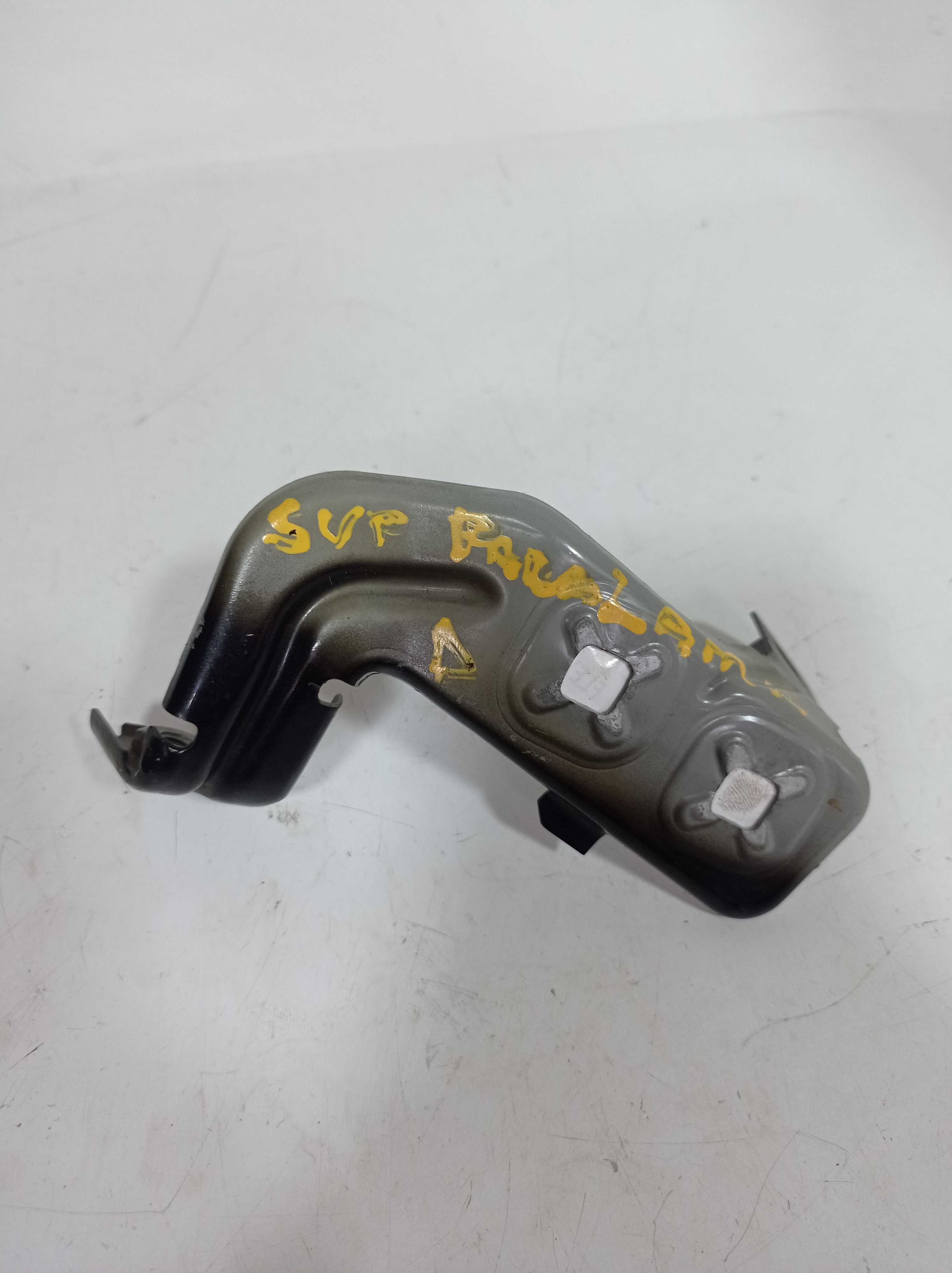 SUPORTE PARALAMA DIREITO BMW 320I 2018 2