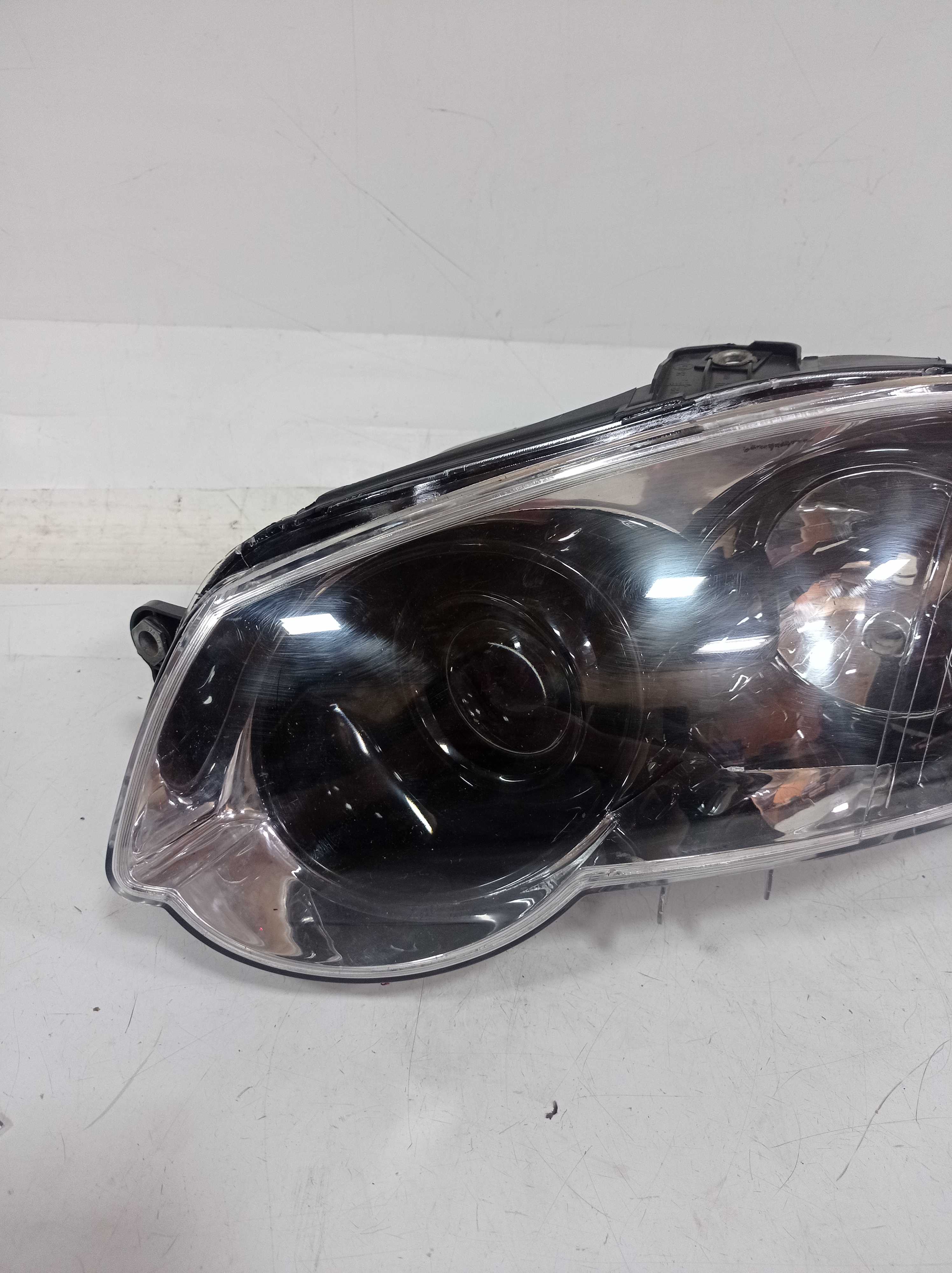 FAROL ESQUERDO FIAT PALIO ELX 2011 RECUPERADO 2