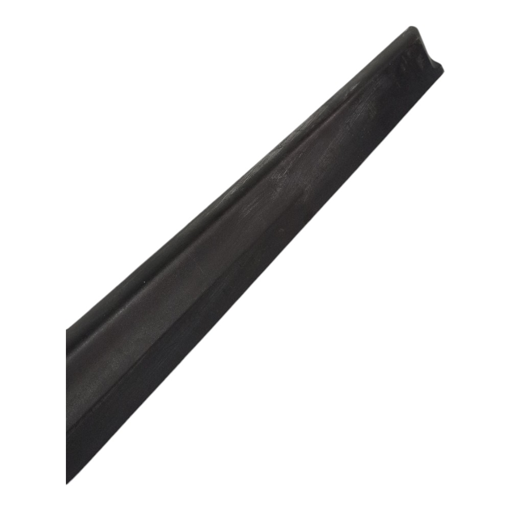 Friso Inferior Porta Dianteira Direita Gm Onix 2017 Original Preto 4