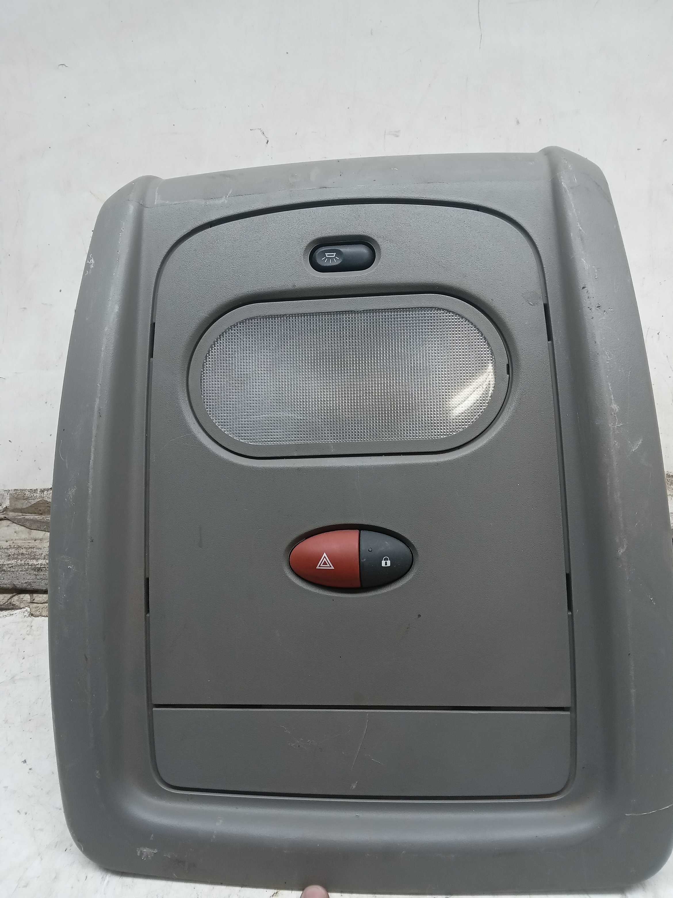MOLDURA SUPORTE LUZ TETO RENAULT MASTER 2020 2