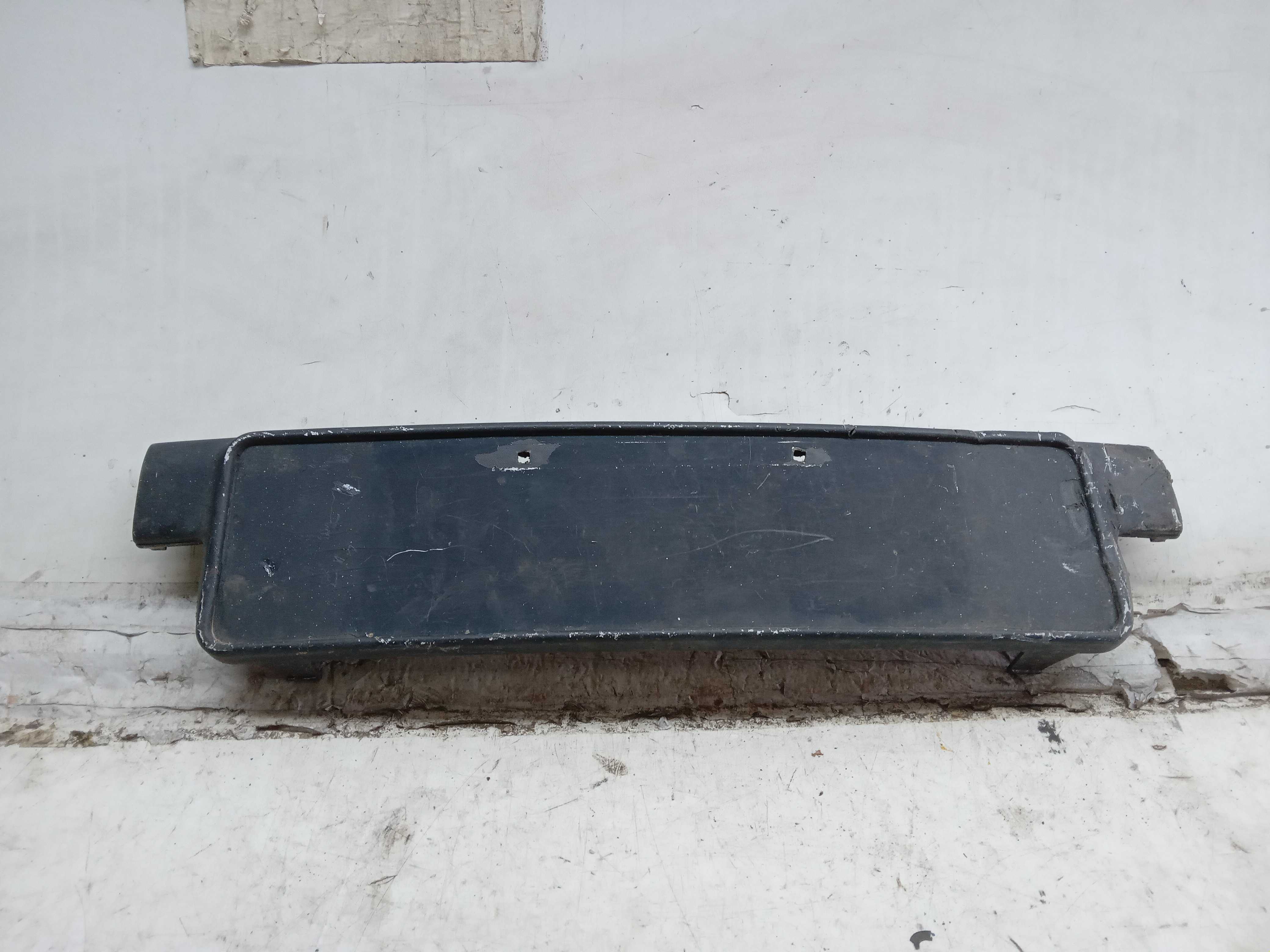 MOLDURA PLACA TRASEIRA VW PASSAT 1999 1