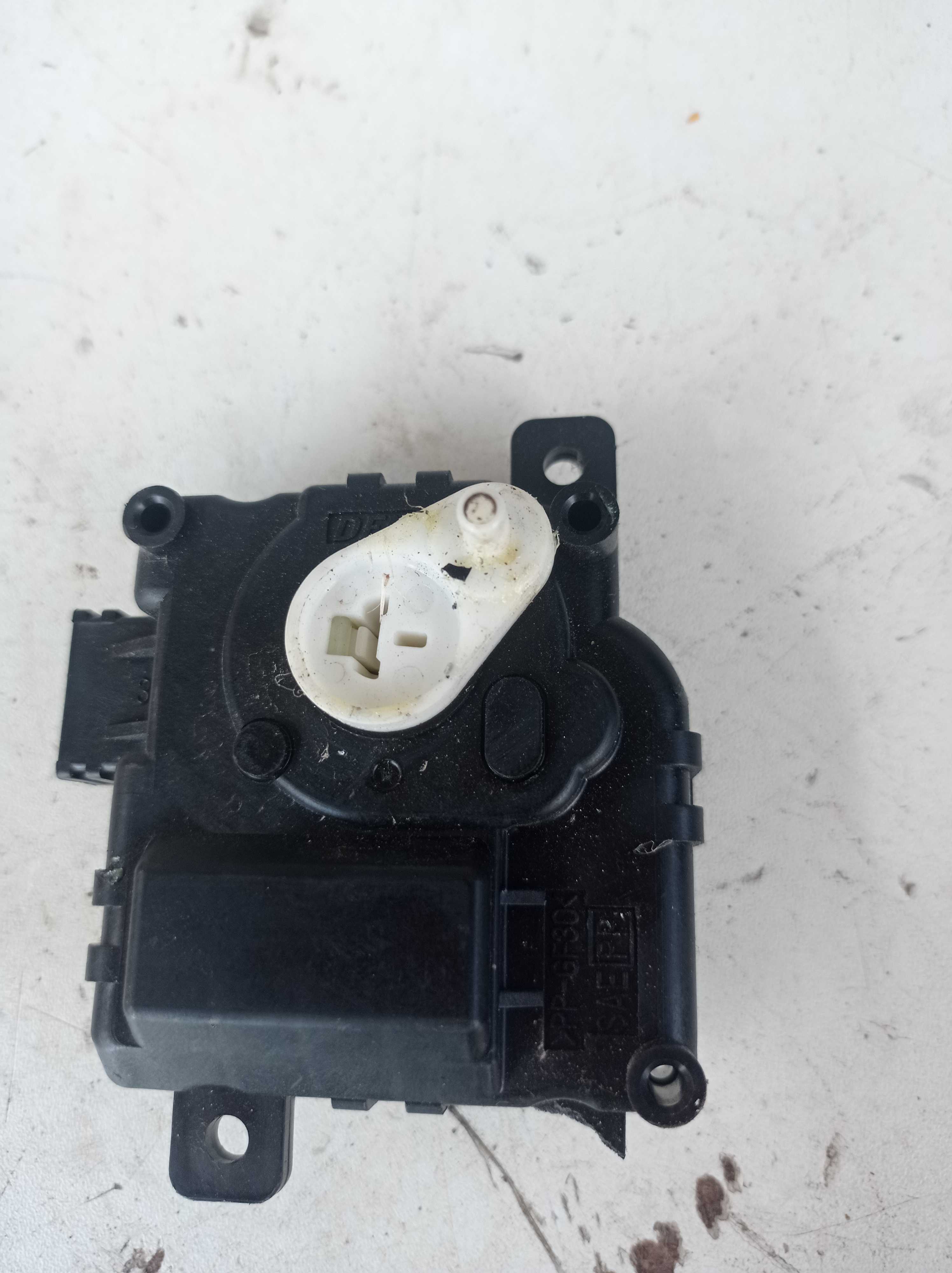 Motor caixa ar condicionado Yaris 2018 1