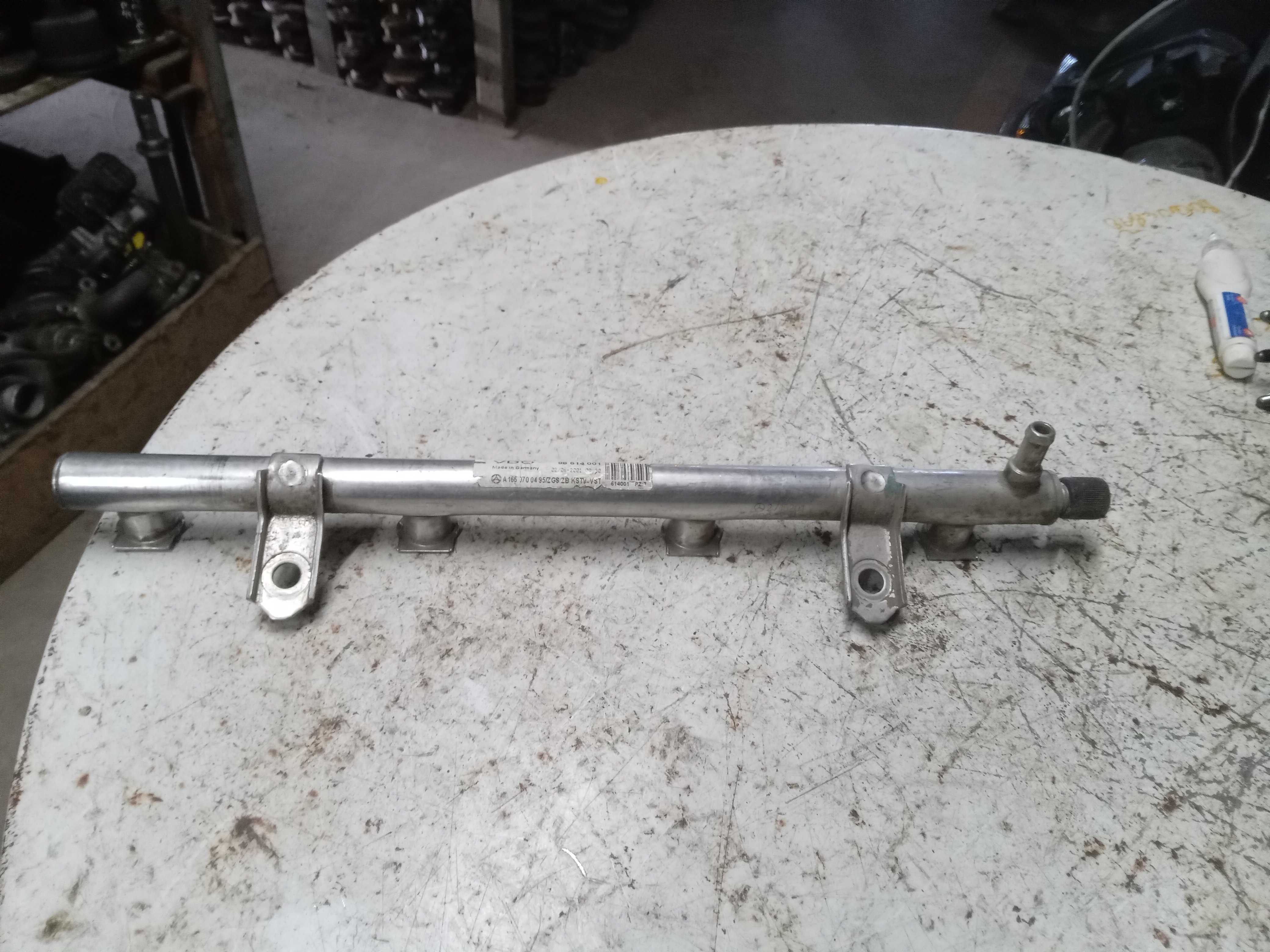 FLAUTA BICO INJEÇÃO MERCEDES CLASSE A 160 OU 190 1
