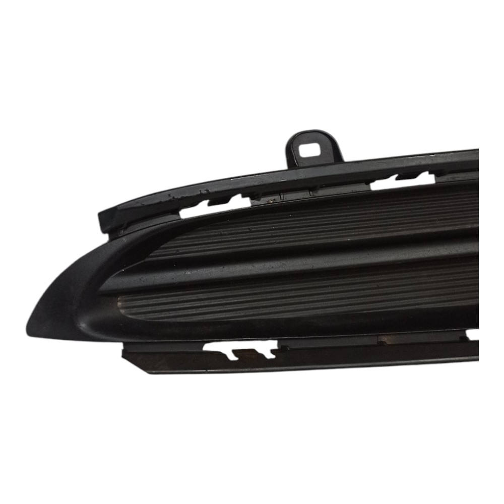 Moldura Farol De Milha Direito Honda Hr-v 2016 A 2018 3