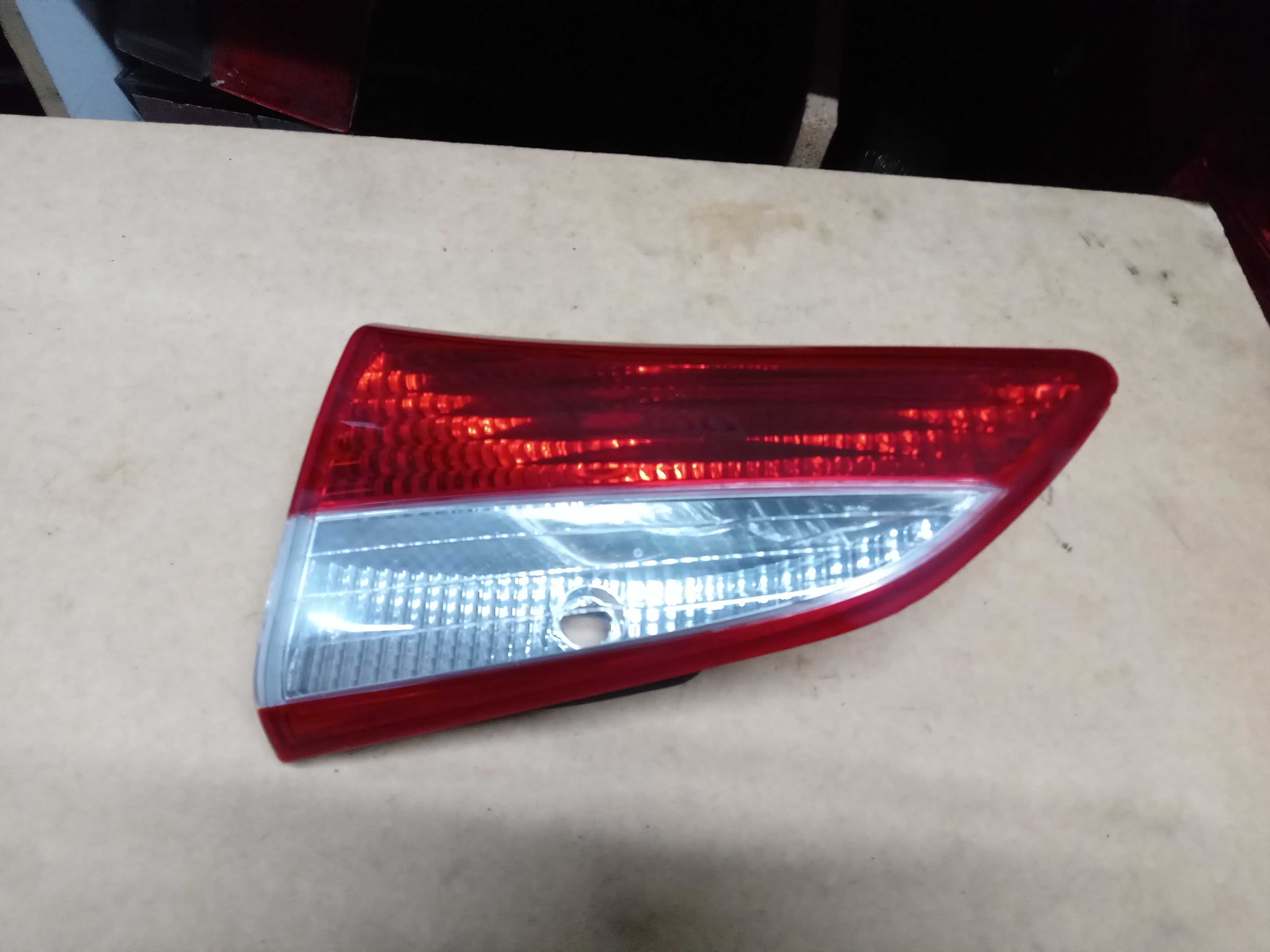 LANTERNA TRASEIRA DIREITA HYUNDAI HB20 HATCH 2013 A 2019 1
