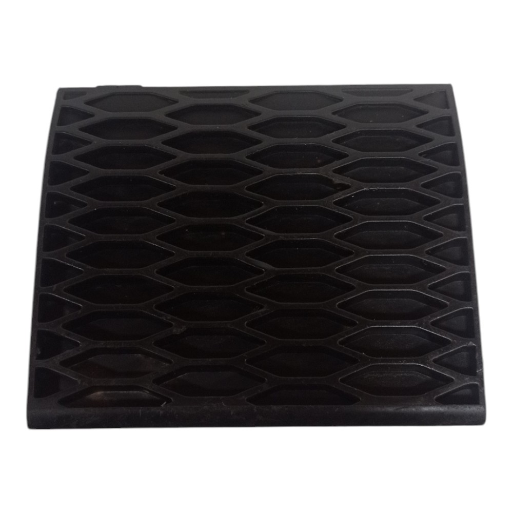 Moldura Tampa Inspeção De Óleo Grade Axor 2012  Preto