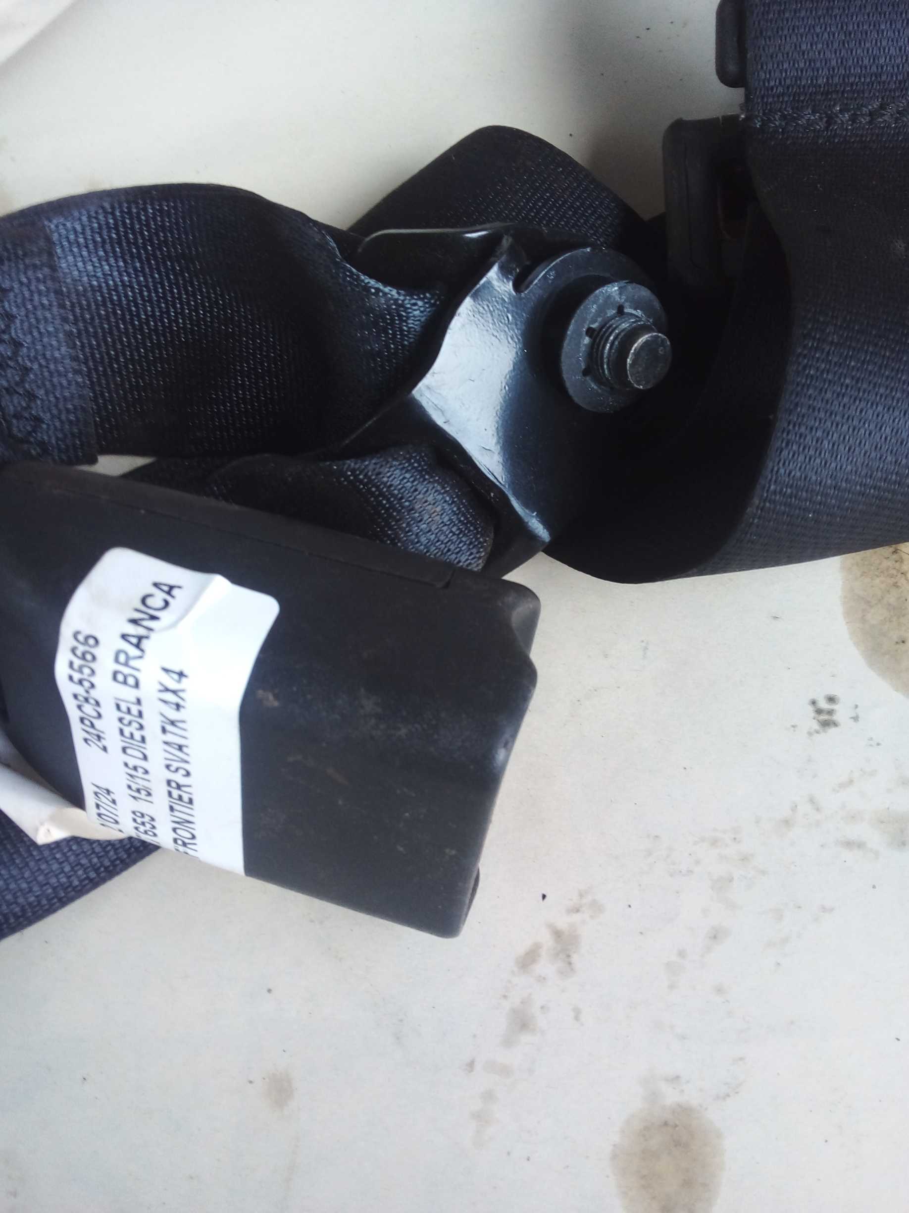 CINTO SEGURANÇA TRASEIRO MEIO FRONTIER  2015 2